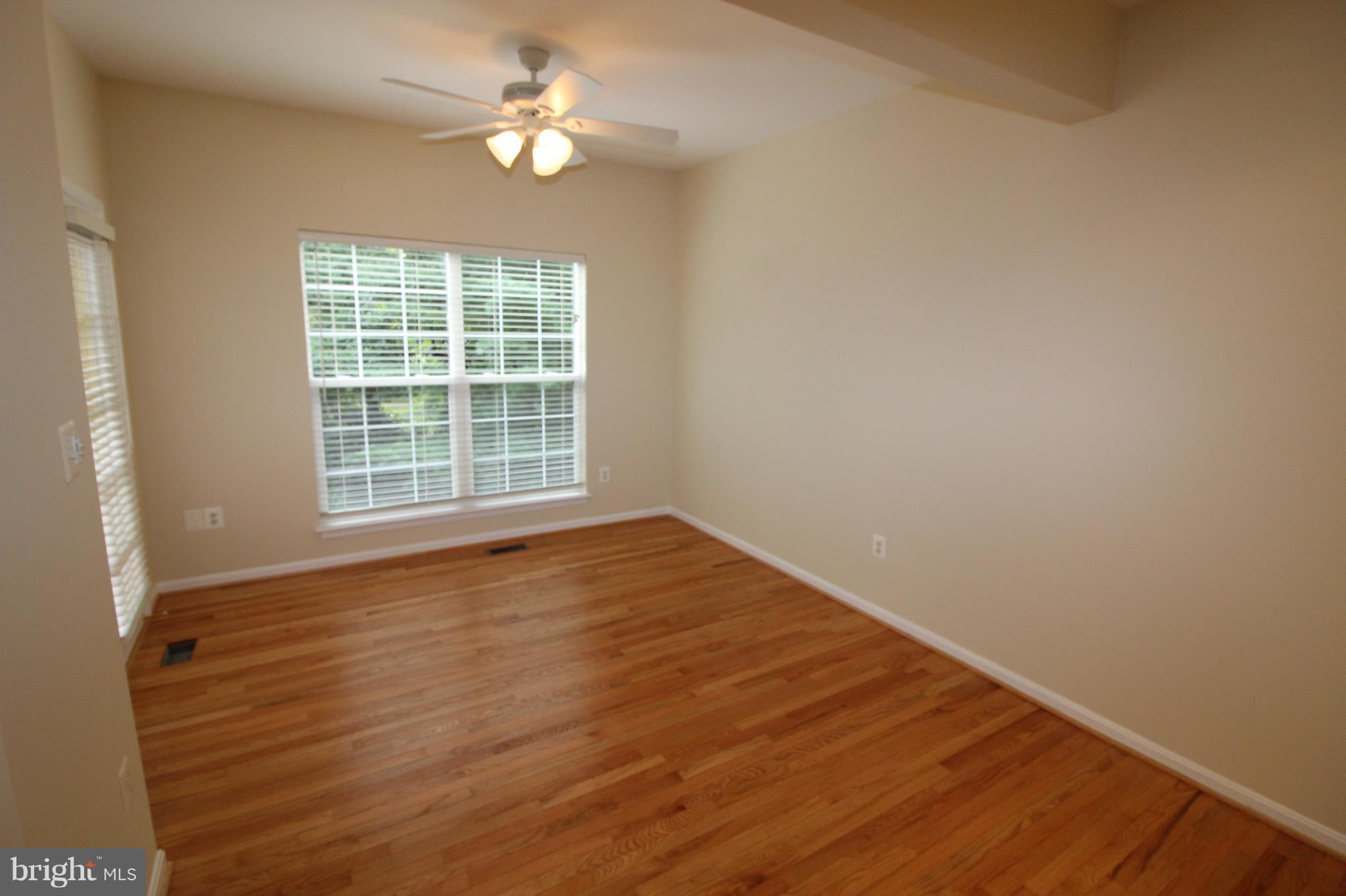 KINGSTOWNE - Residential Lease