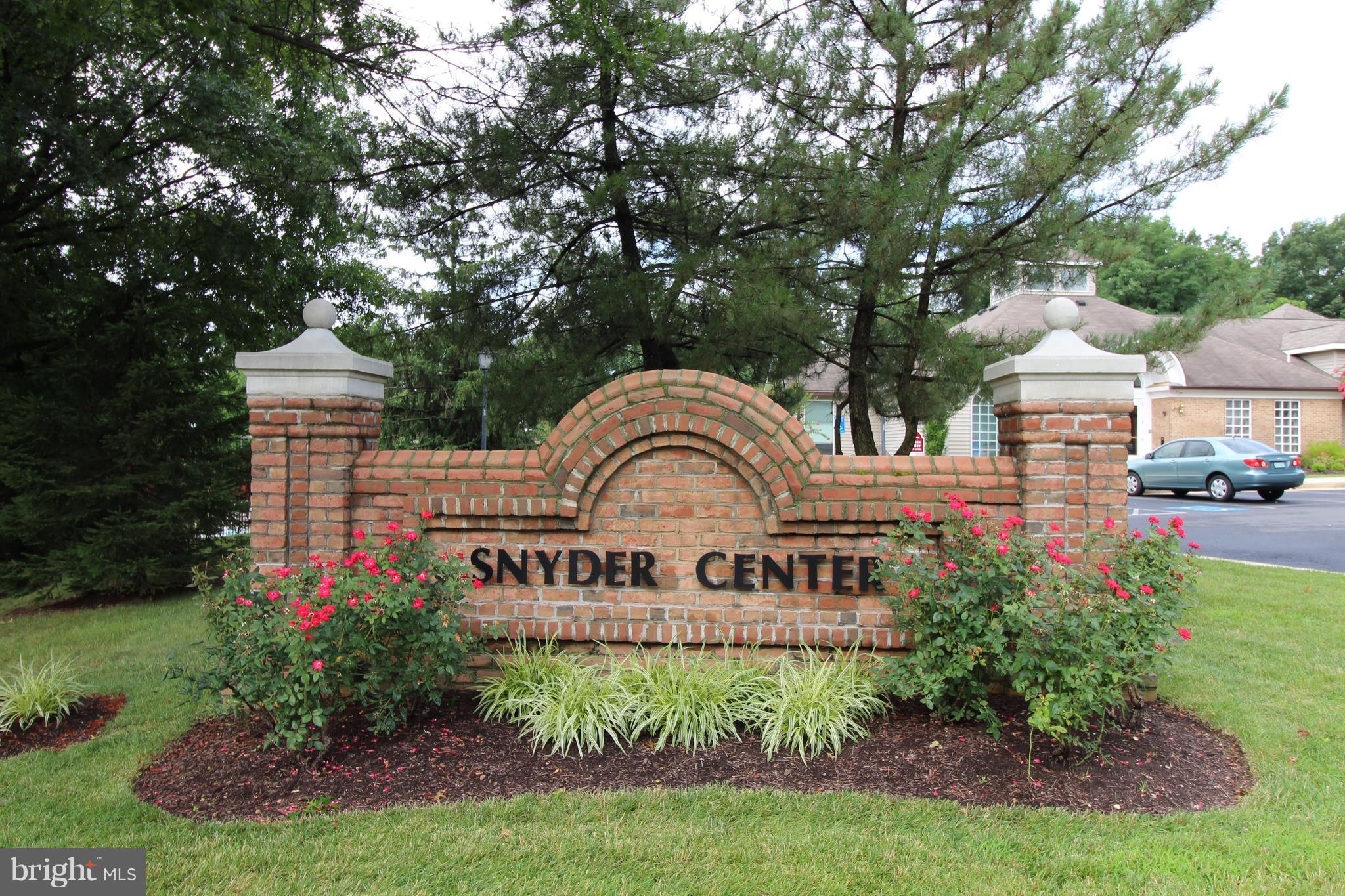 KINGSTOWNE - Residential Lease