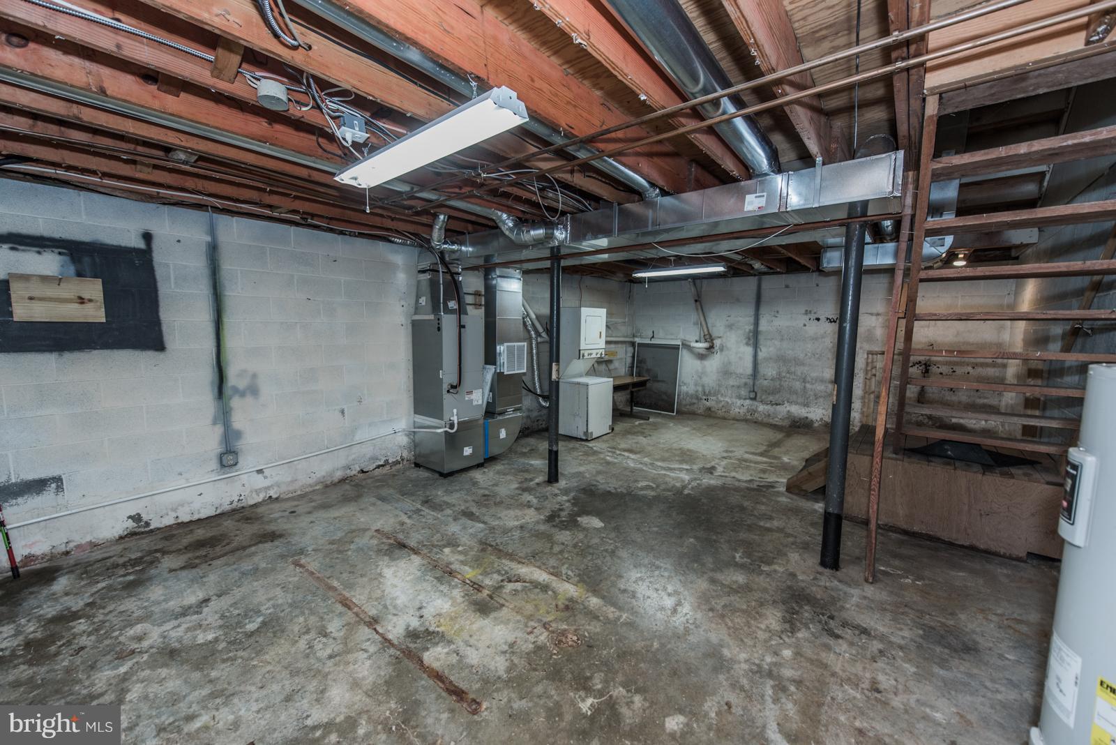 RIVERVIEW - Residential