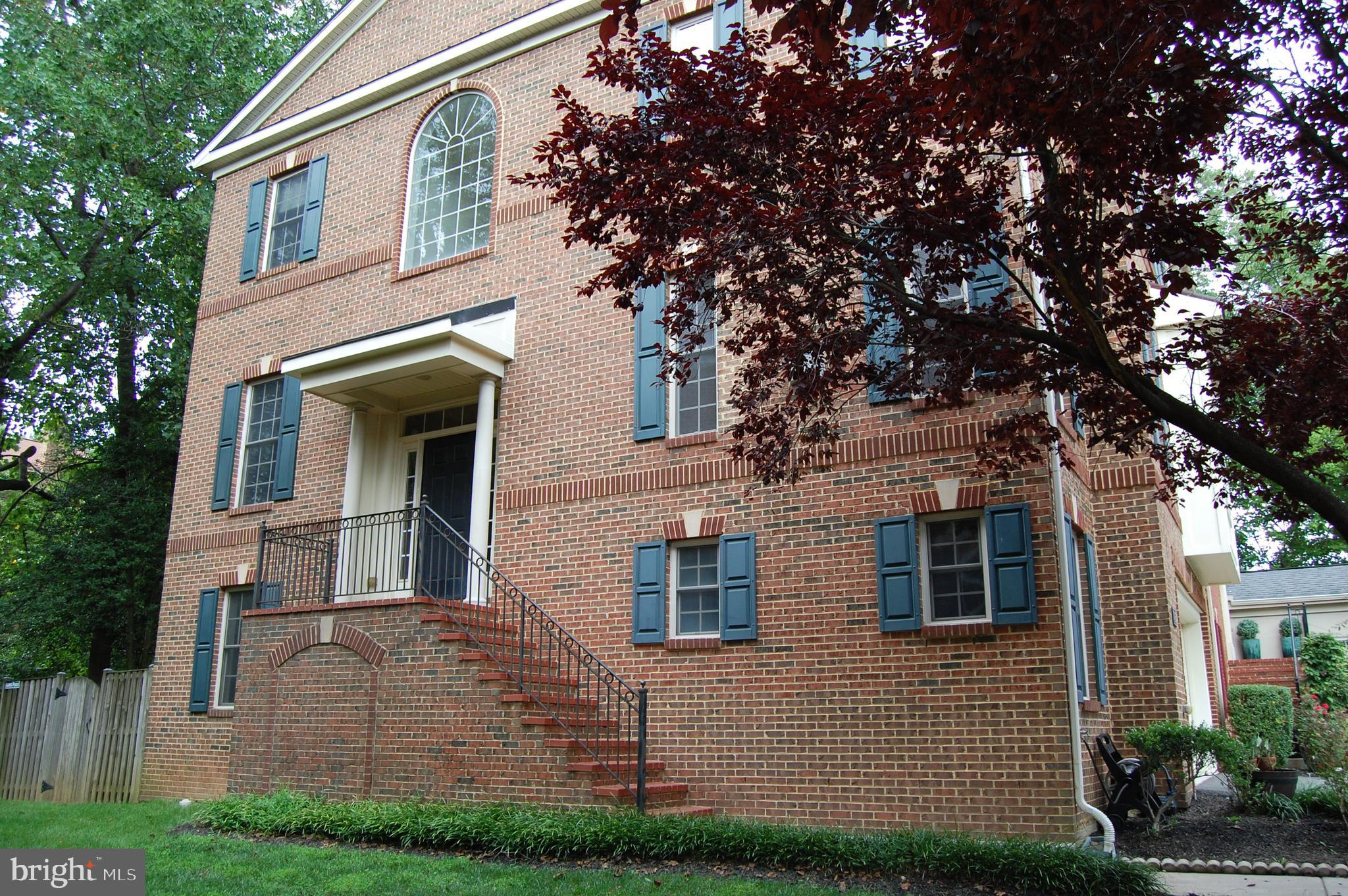 RAVENSWORTH VILLA - Residential Lease