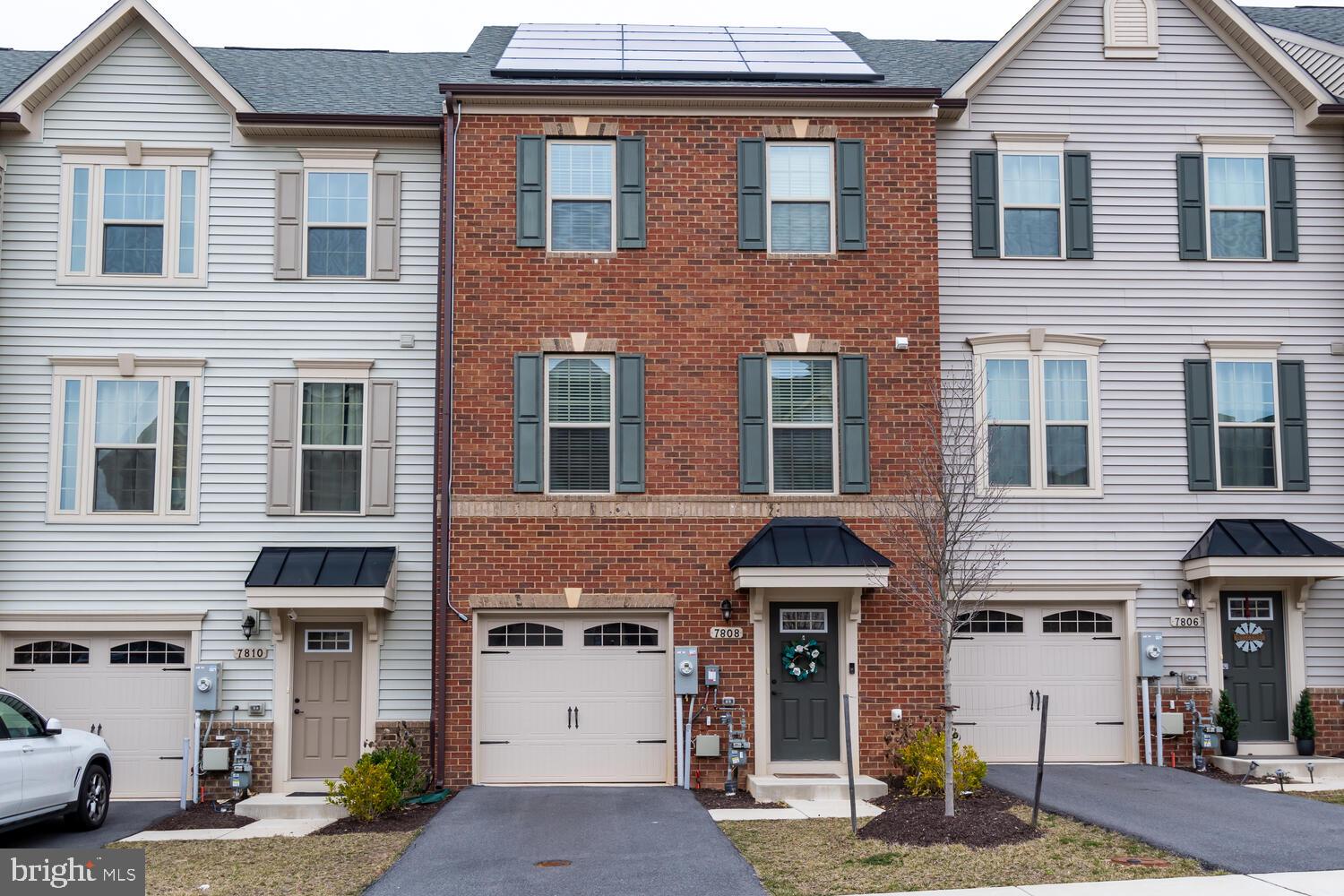 PARKSIDE - Residential