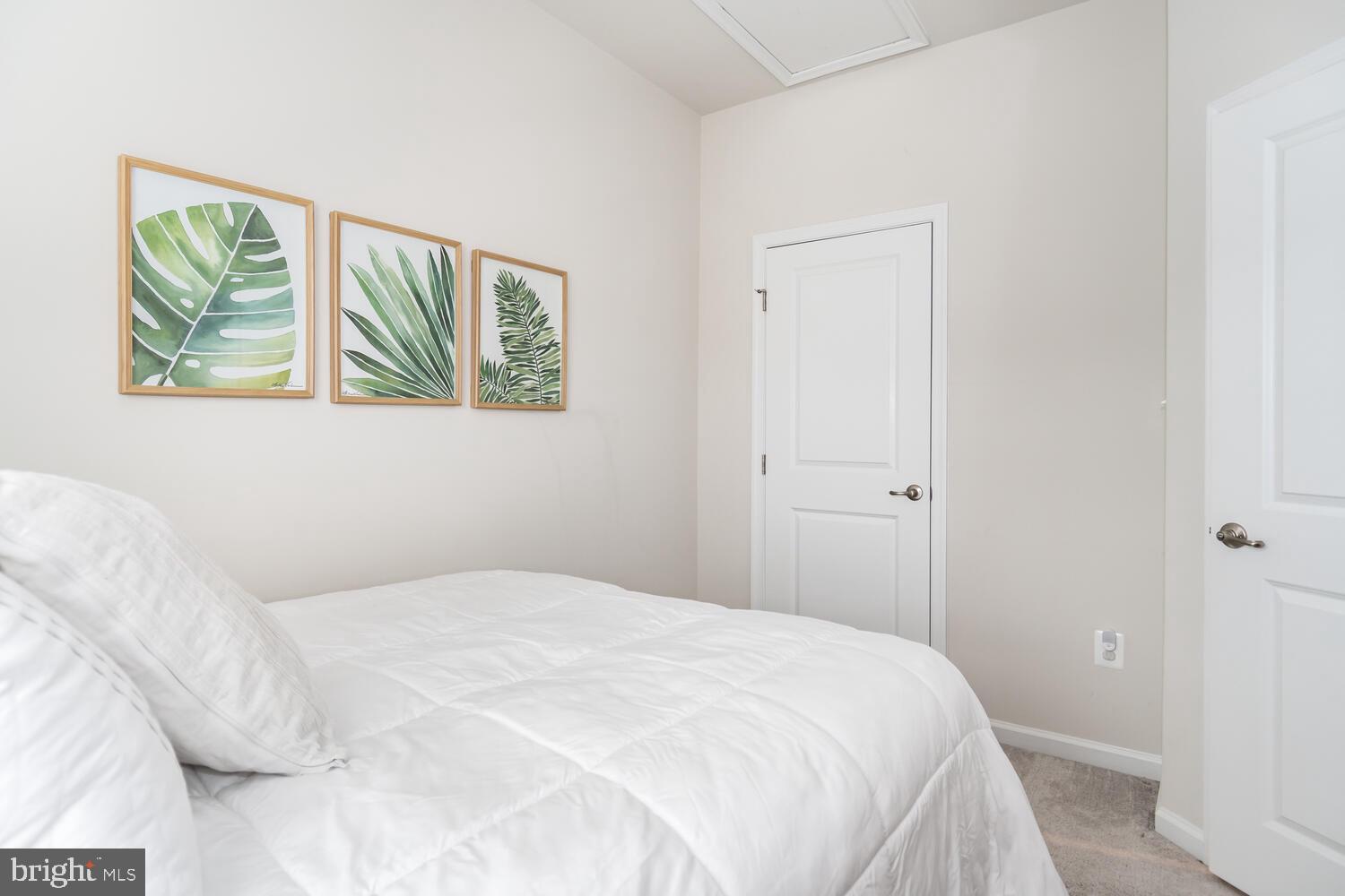 PARKSIDE - Residential