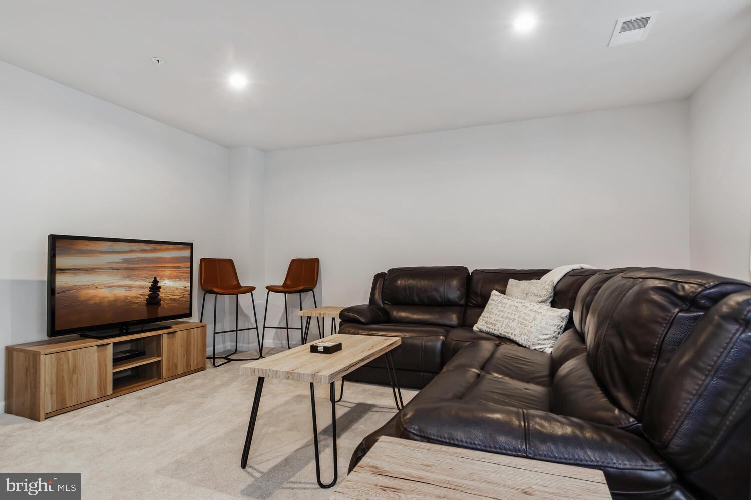 PARKSIDE - Residential