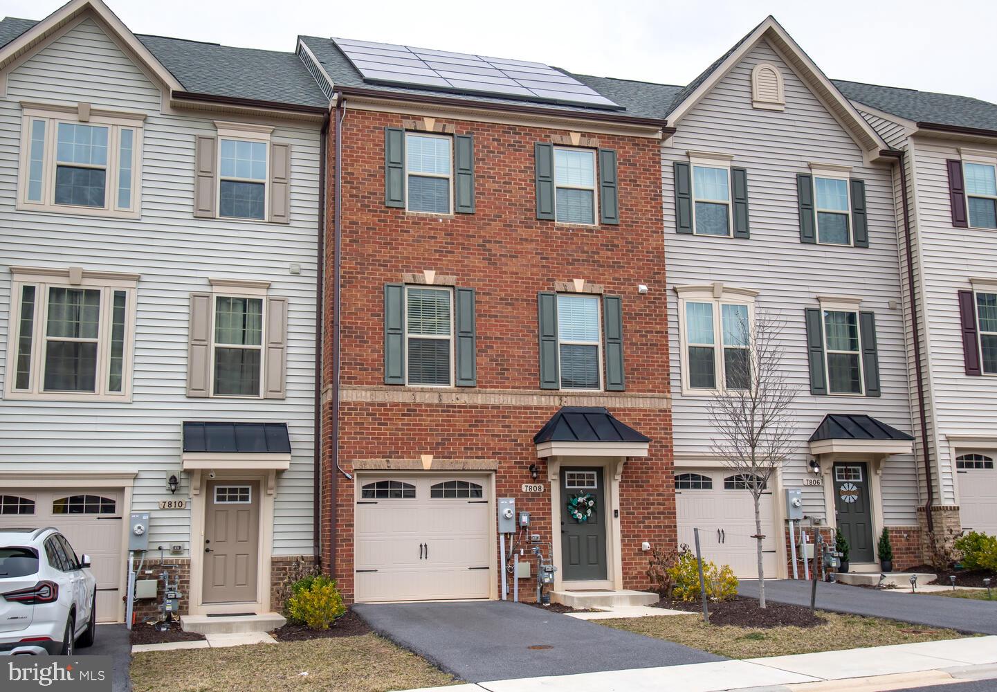 PARKSIDE - Residential