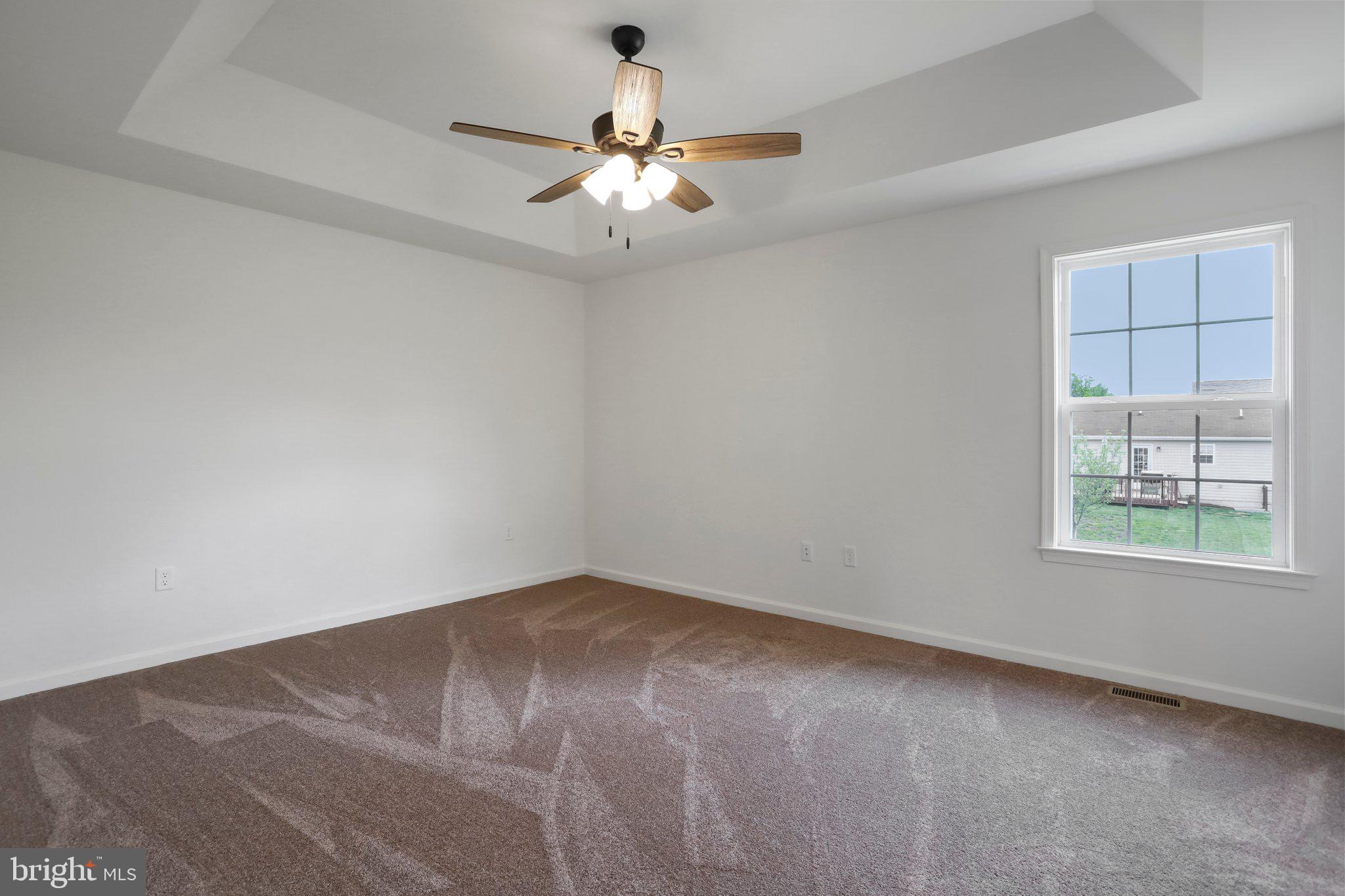 MADISON ESTATES - Residential