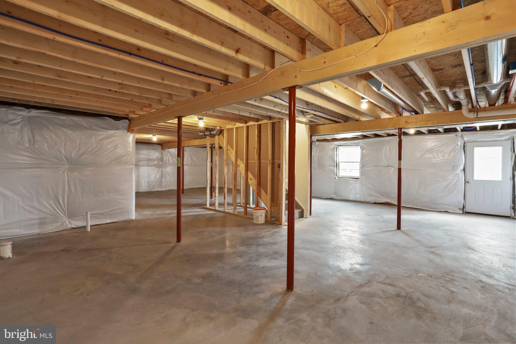 MADISON ESTATES - Residential