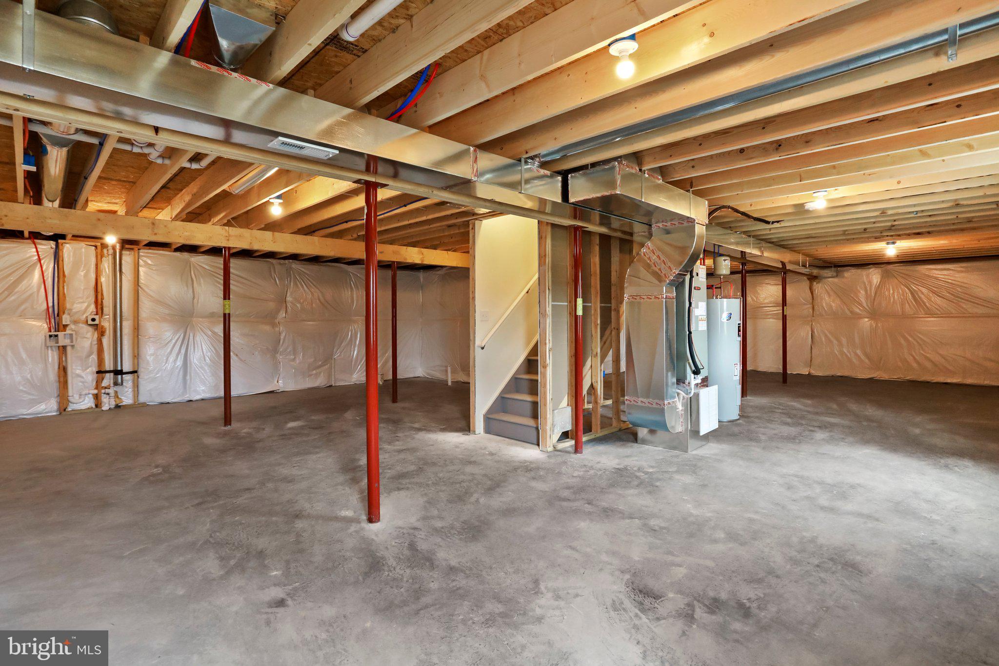 MADISON ESTATES - Residential