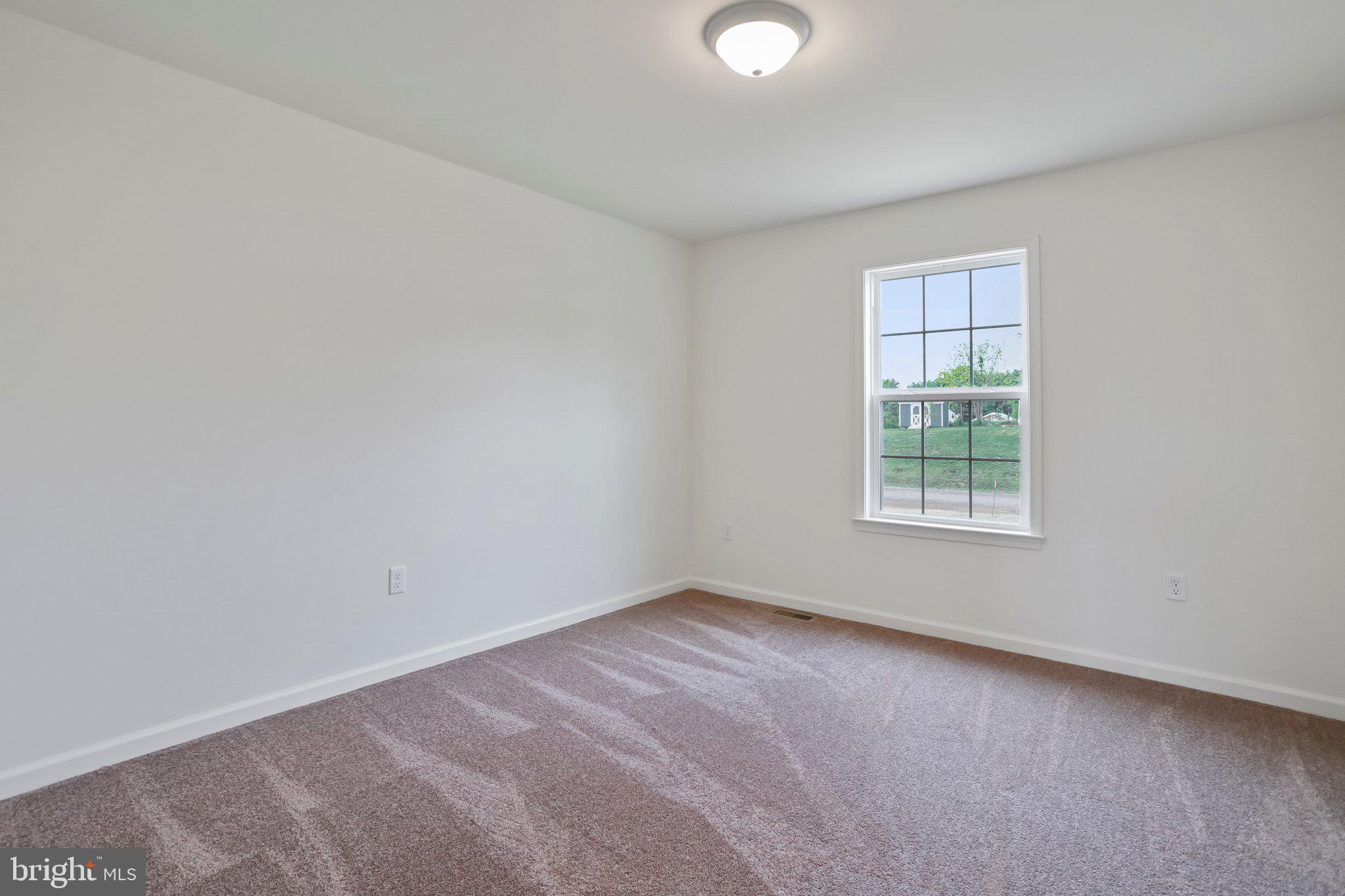 MADISON ESTATES - Residential