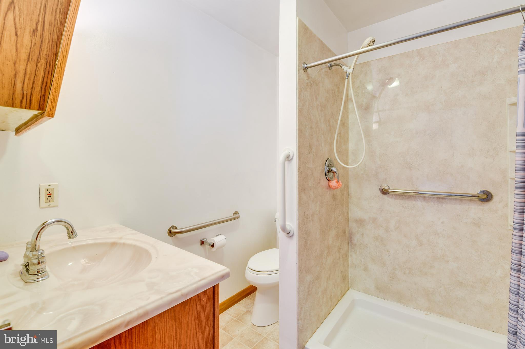 SUNSET KNOLL - Residential