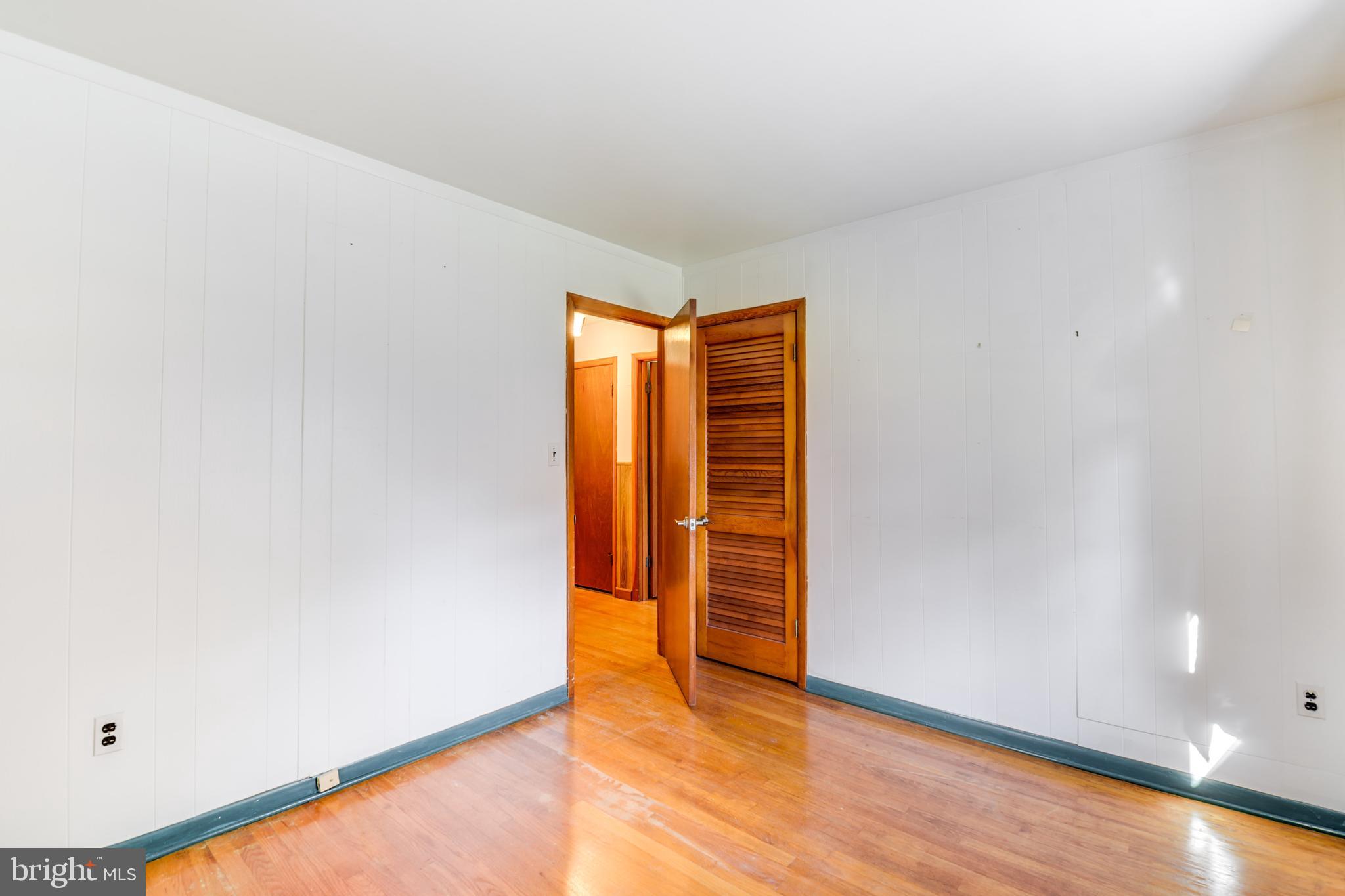 SUNSET KNOLL - Residential