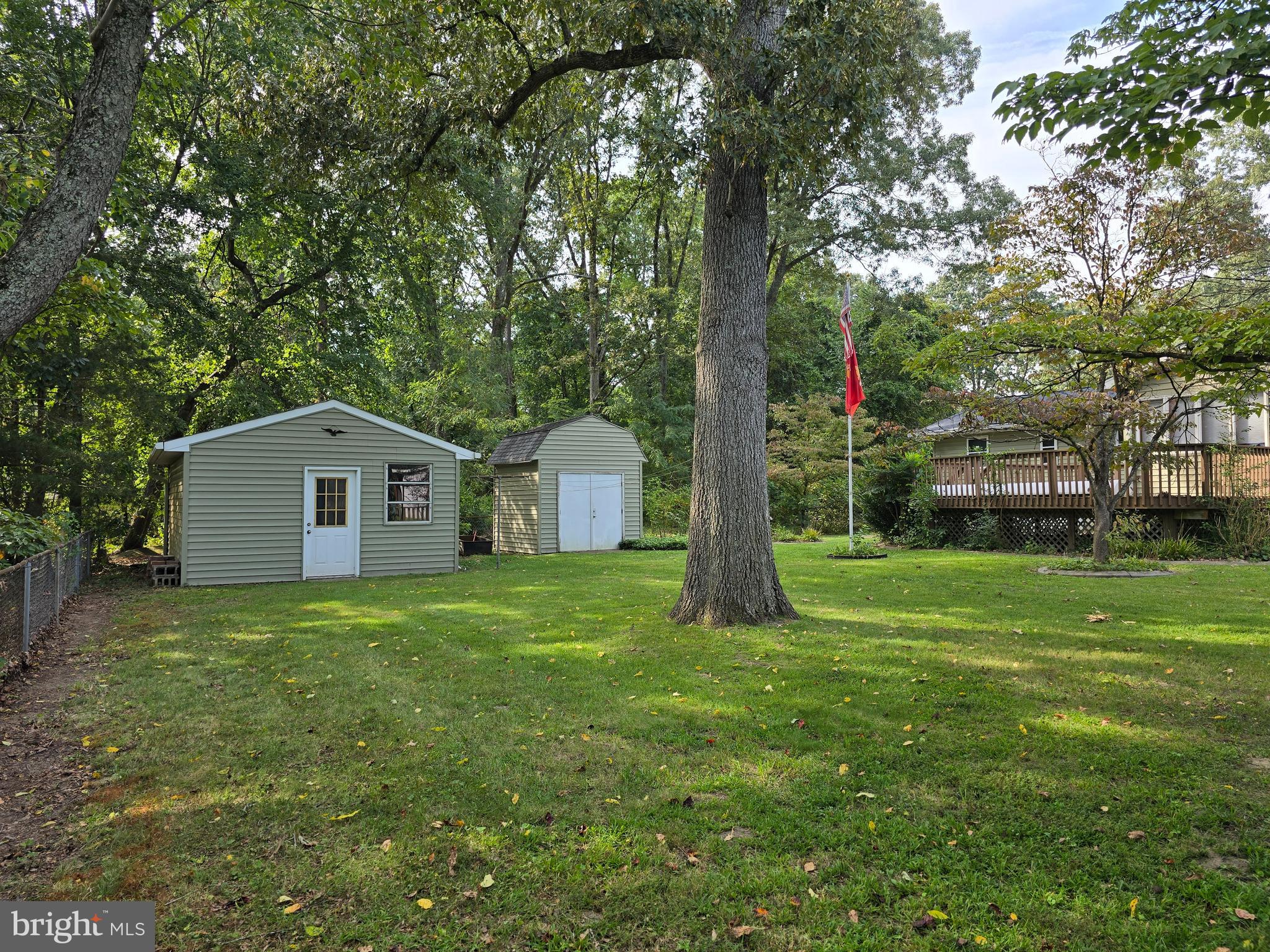 SUNSET KNOLL - Residential