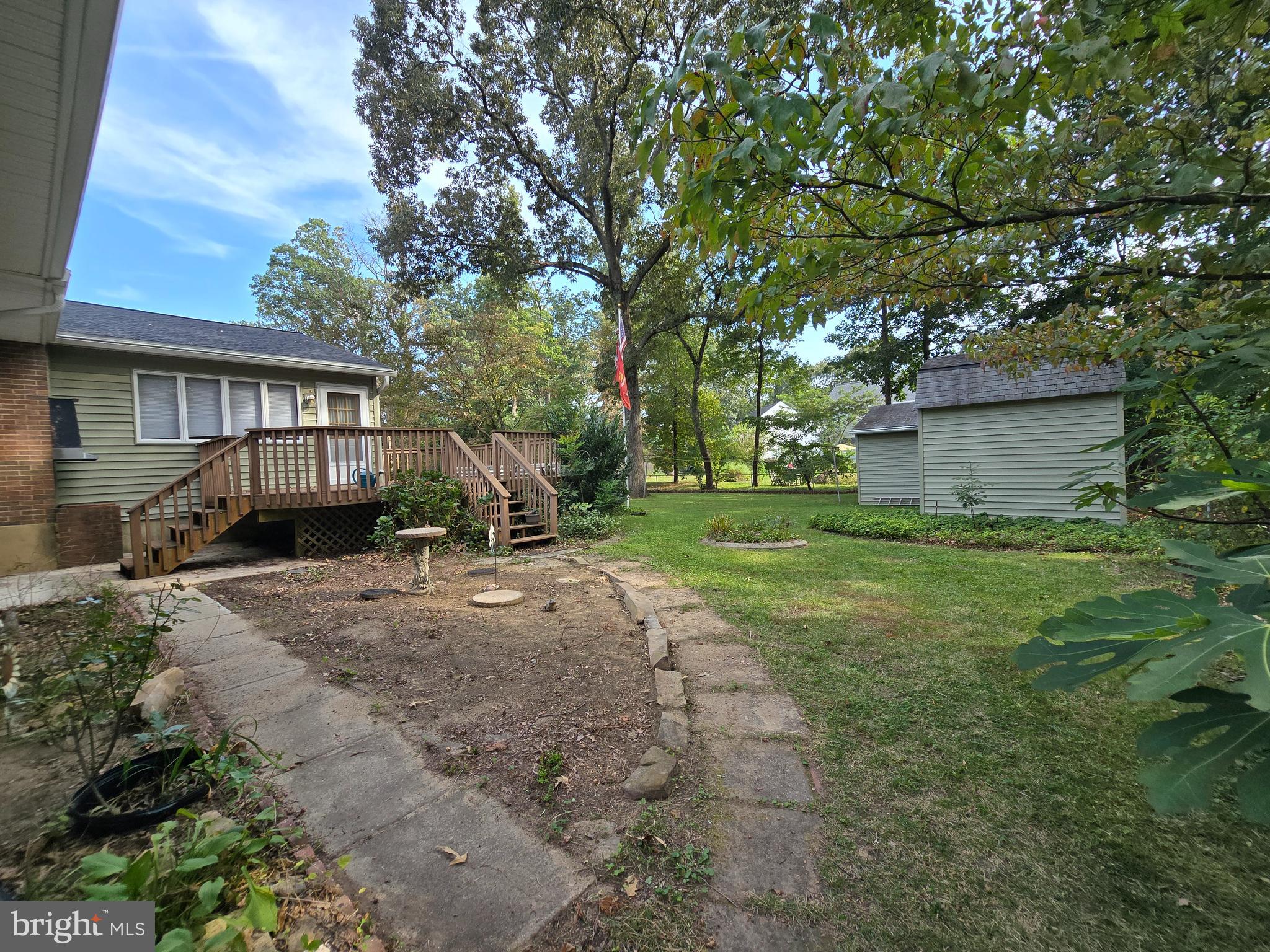 SUNSET KNOLL - Residential