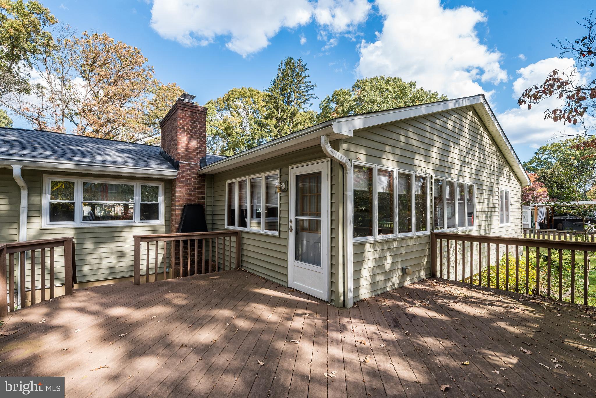 SUNSET KNOLL - Residential