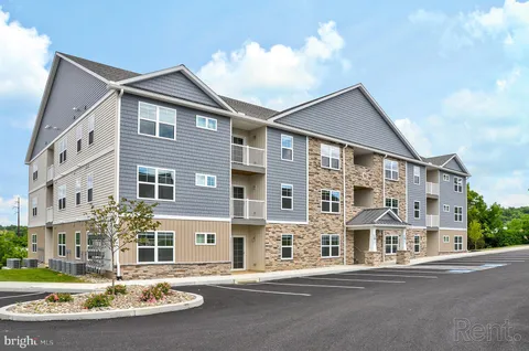3735 Main Street Unit A306, Morgantown, PA MLS: PABK2052458