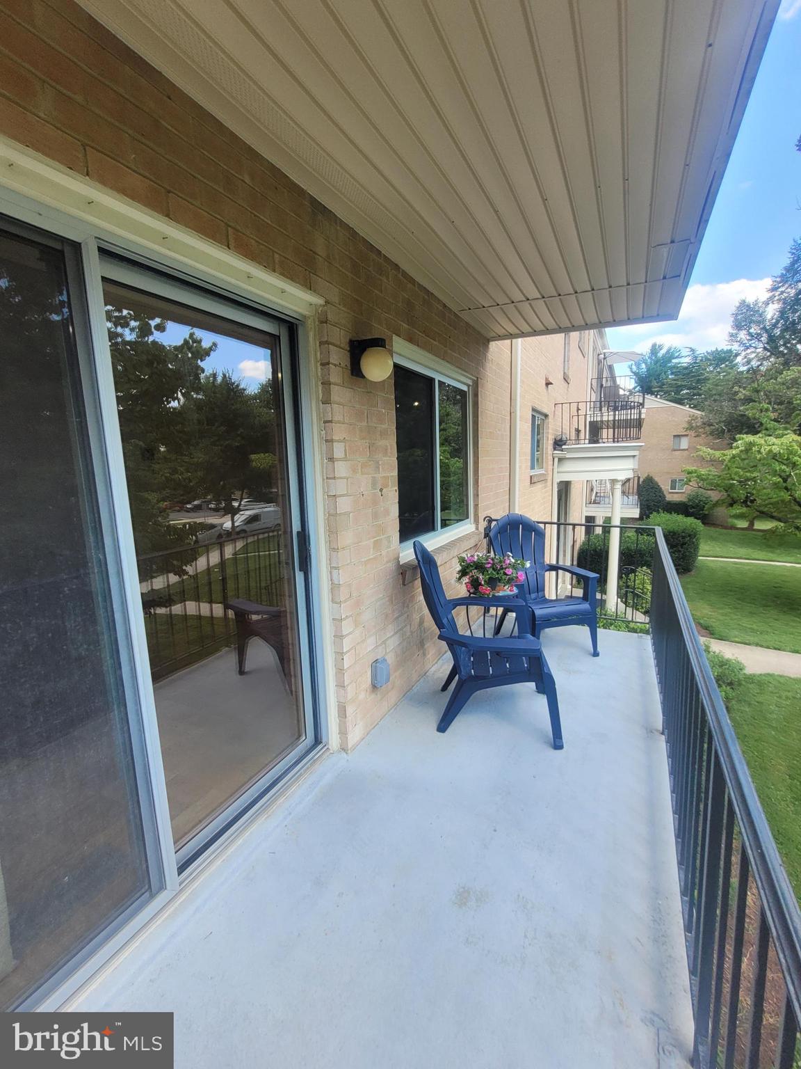 PARKSIDE CONDOMINIUMS - Residential