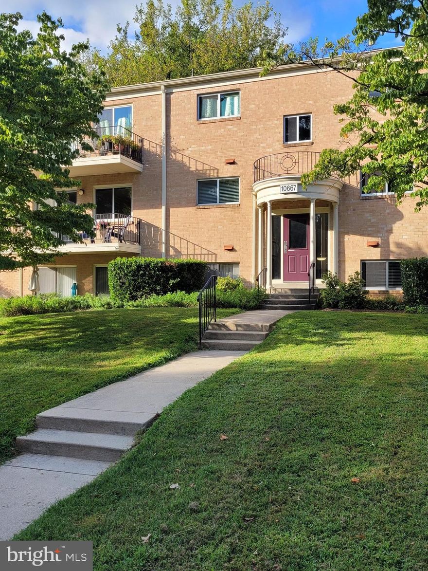 ***OPEN HOUSE SATURDAY, NOVEMBER 1st,  12 PM to 4 PM***Premium 2-bedroom, 2-bath condo at Parkside.  At 1306 square feet, this  exceptional sun-drenched middle-floor condo with balcony is one of the largest and best sited 2-bedroom units in the community.  Many upgrades and updates throughout including recently replaced kitchen with 42-inch cabinets, granite counters and stainless steel Frigidaire Gallery Appliances which include brand new dishwasher with stainless steel interior and microwave. Both bathrooms were recently redone with upgraded tile and fixtures. New plush carpeting just installed in the rear hallway and both bedrooms. Other significant upgrades to this pristine unit include thermal replacement windows, thermal sliding glass door to balcony and newer HVAC unit. This spacious  condo comes with 2 assigned on-site storage spaces.  Laundry and storage spaces are located on the lower level of this building.  Free parking (with permit). The reasonable monthly condo fee includes all utilities except phone-cable-internet. Verizon FIOS and Comcast services are available.  Parkside Condominium is conveniently located near Rock Creek Park, the Grosvenor-Strathmore METRO Station, 495, WRNNMC, NIH, Pike and Rose District and Downtown Bethesda. Listing Broker is Owner.