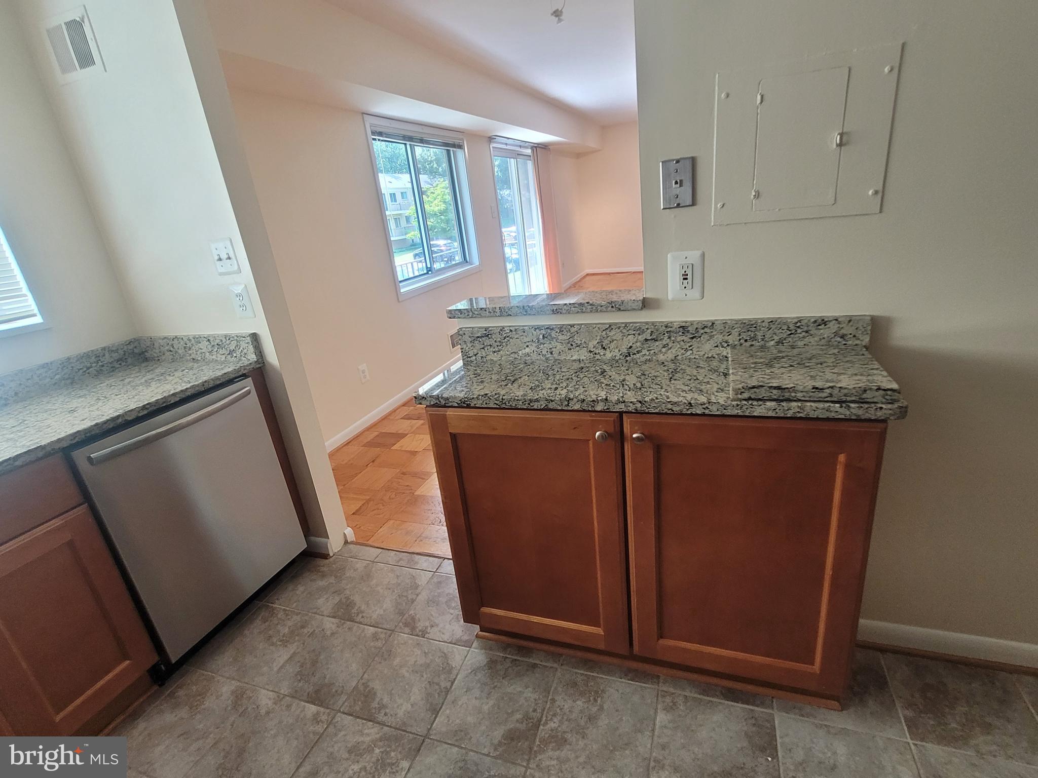 PARKSIDE CONDOMINIUMS - Residential