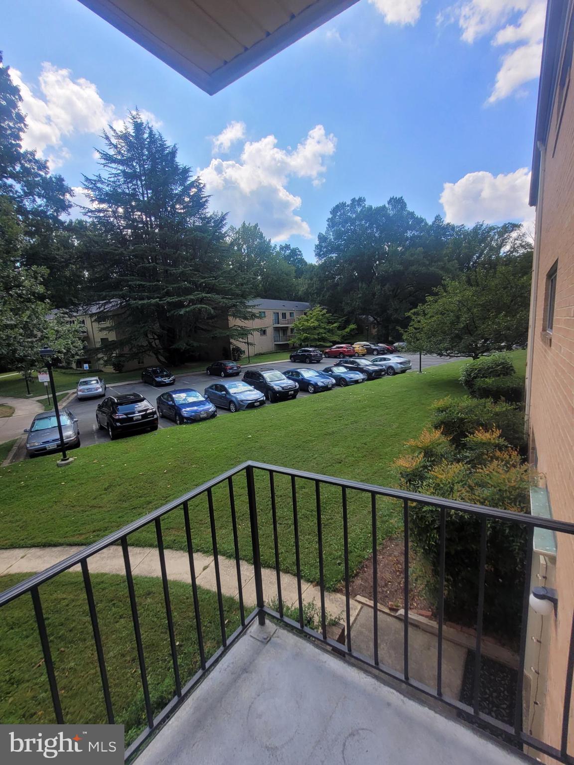 PARKSIDE CONDOMINIUMS - Residential