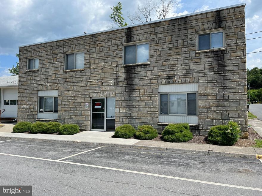 Looking for a commercial space in Strasburg?  This has been a great area in previous years for businesses such as auto suppliers, paint, glass, etc.  The options are unlimited and the space is approximately 1600 square feet.  Walking in the front door, you will enter into a front/lobby area.  To the left of that is a bonus room.  Straight ahead you will walk into a warehouse/main area that contains a bathroom with tile flooring.  There is also an office and back storage area with shelving.  Lots of space for whatever you need!   Water, sewer, trash and electricity are all included in the rent.  Call me today to check out this area and make it yours!