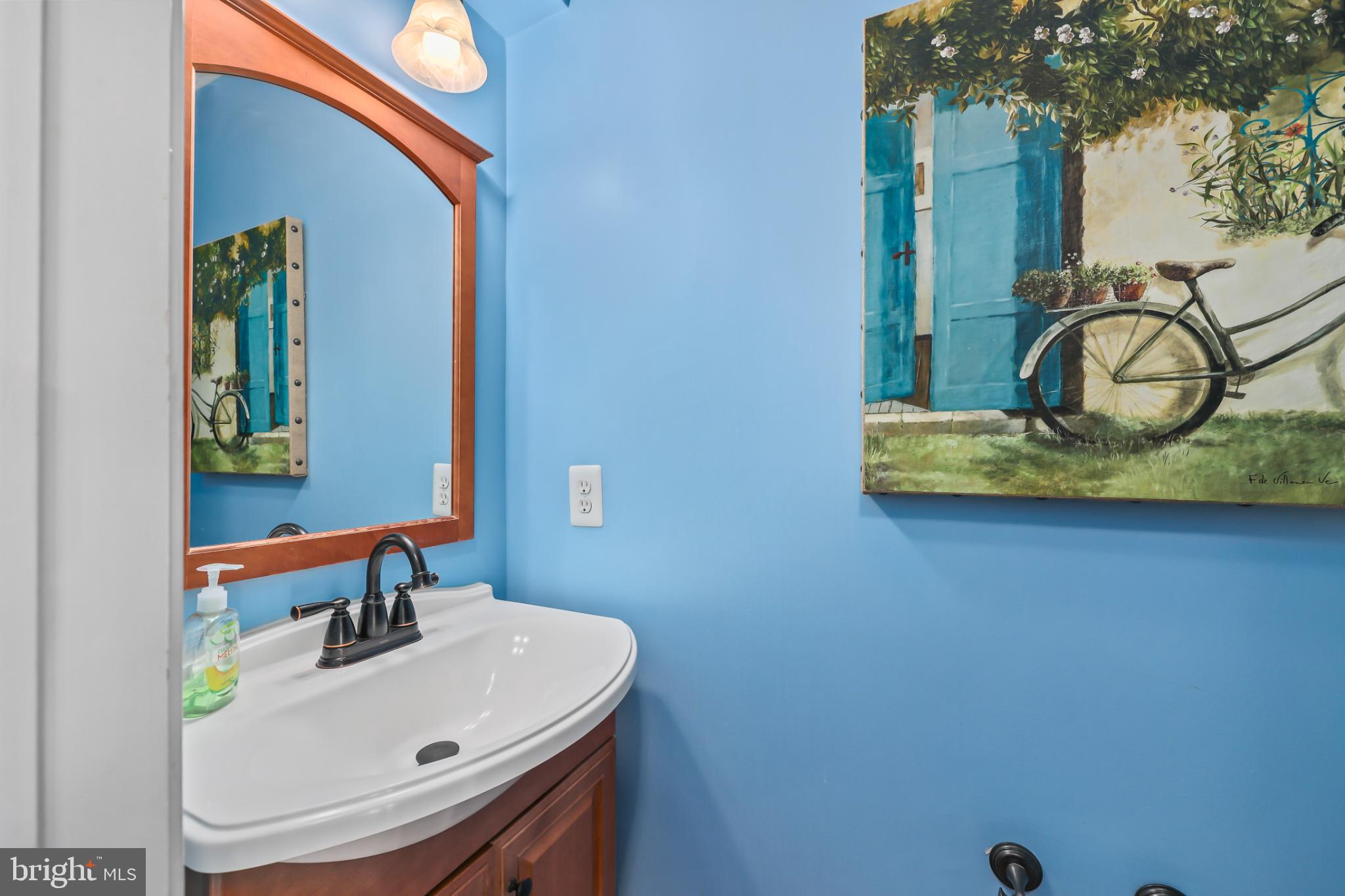 SHERATON HILLS SOUTH - Residential