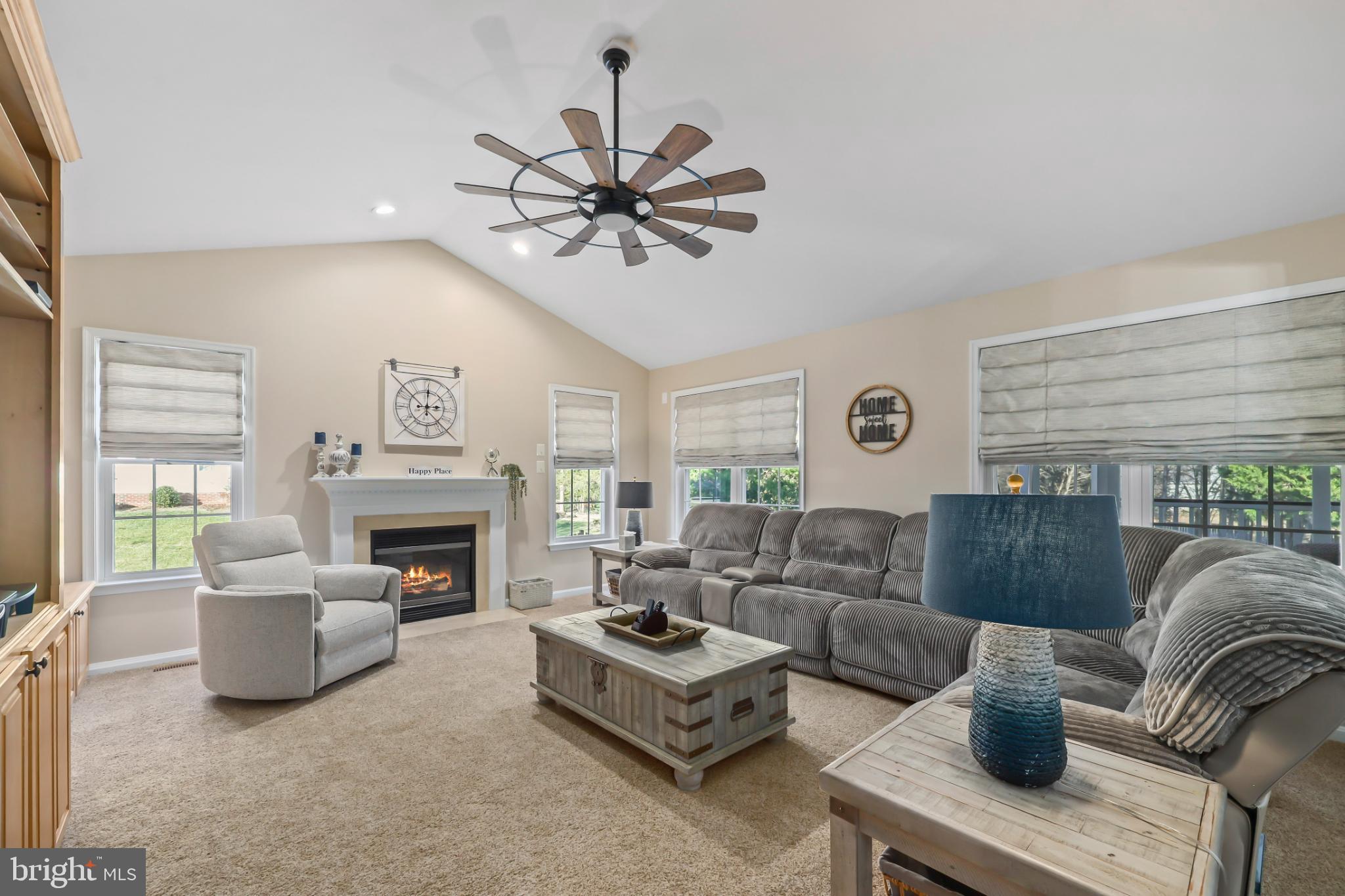 SHERATON HILLS SOUTH - Residential