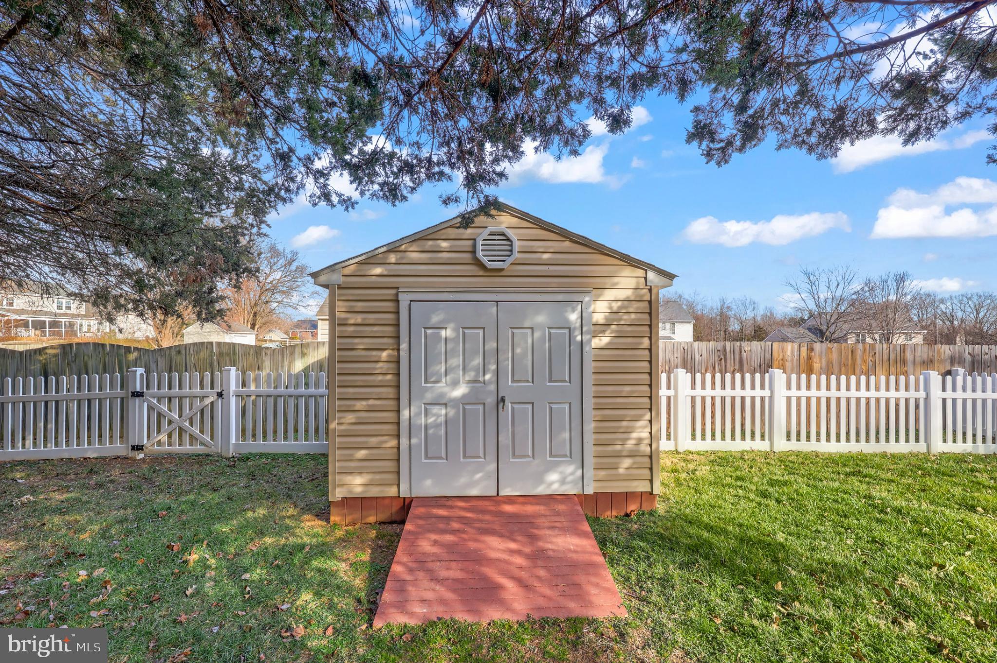 SHERATON HILLS SOUTH - Residential