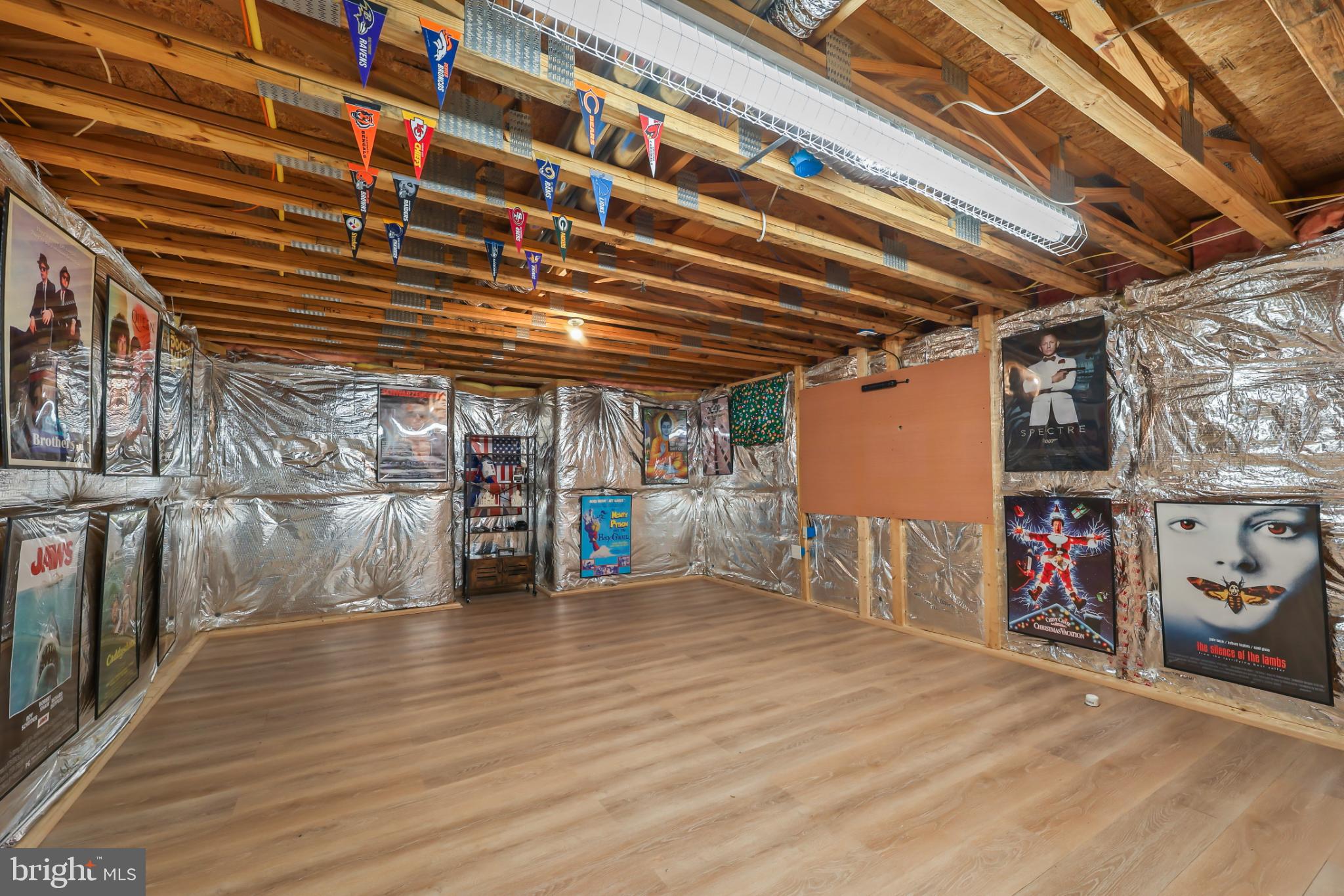 SHERATON HILLS SOUTH - Residential