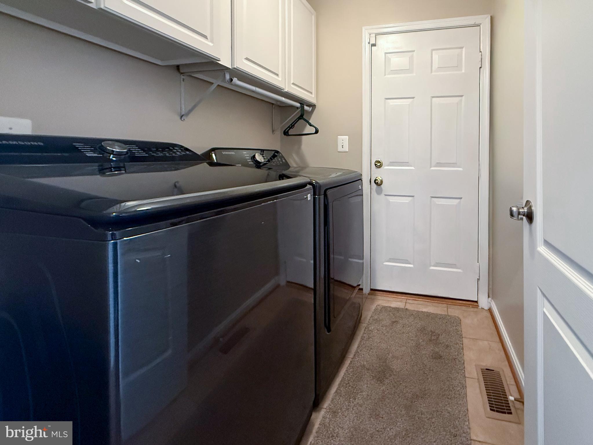 SHERATON HILLS SOUTH - Residential