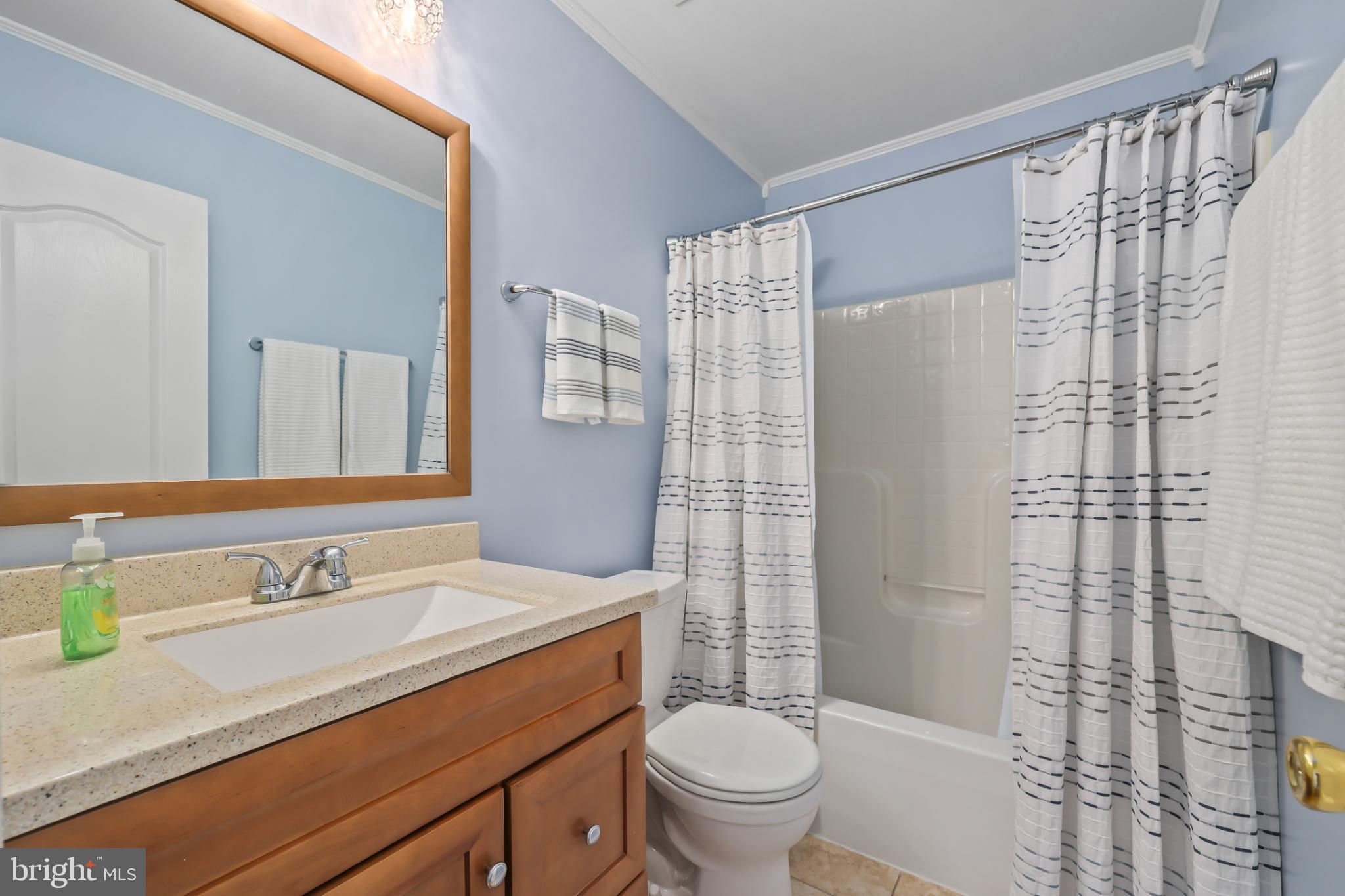 SHERATON HILLS SOUTH - Residential