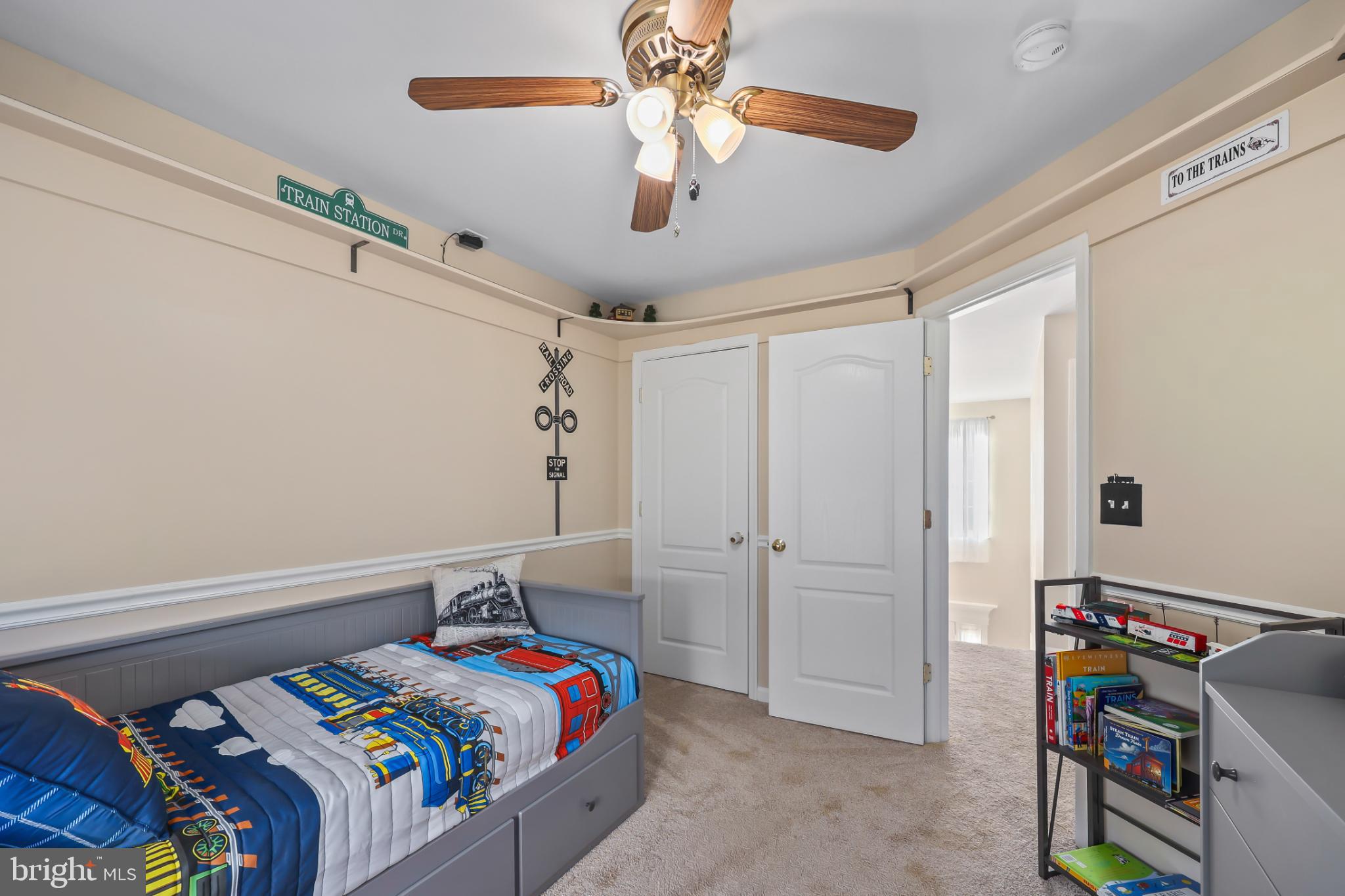 SHERATON HILLS SOUTH - Residential