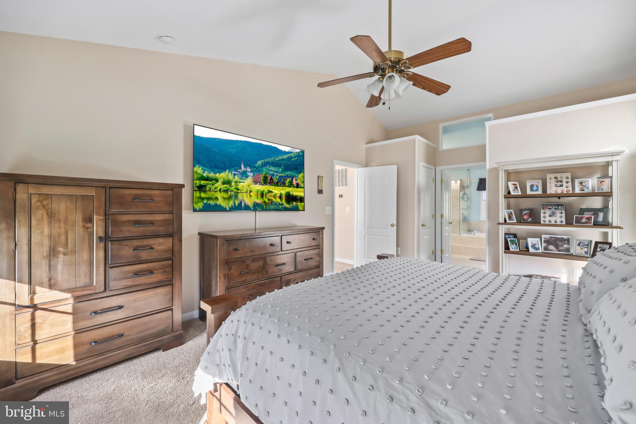 SHERATON HILLS SOUTH - Residential