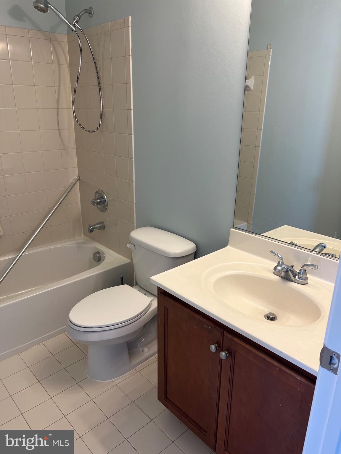 POWELLS LANDING - Residential Lease