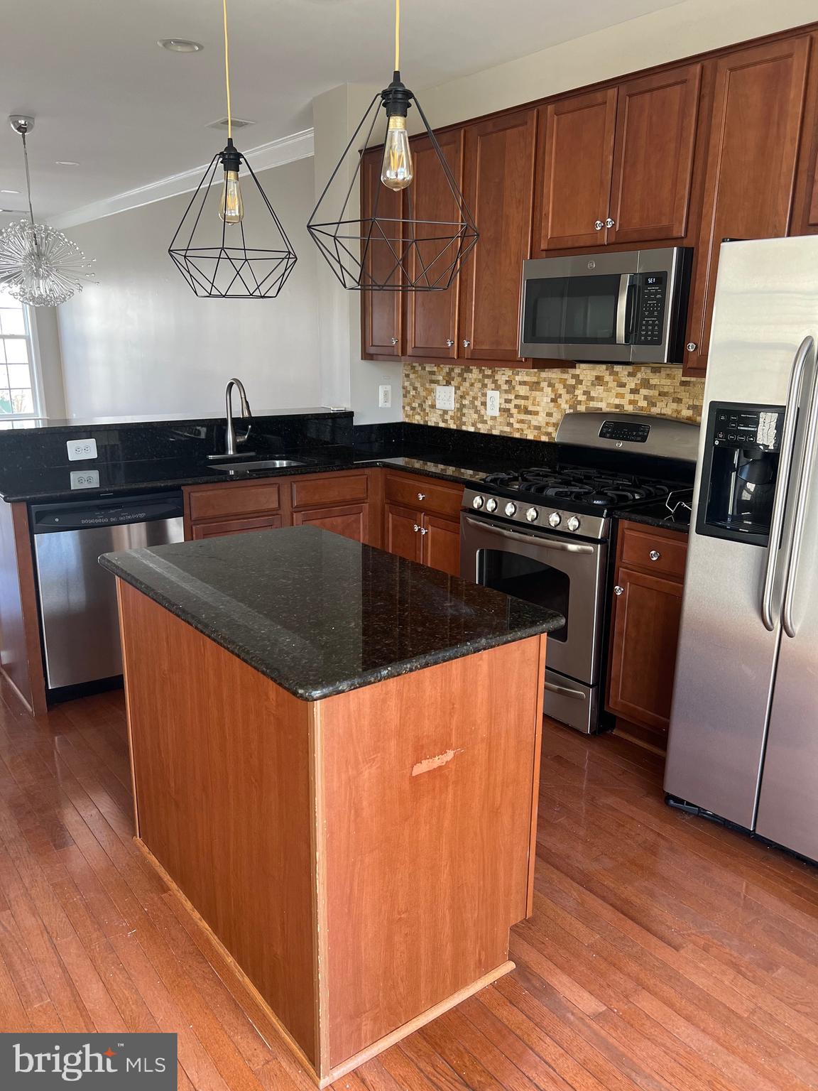 POWELLS LANDING - Residential Lease