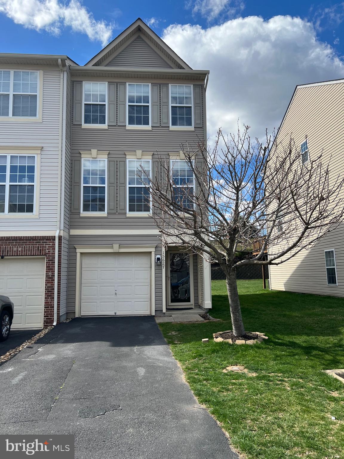 POWELLS LANDING - Residential Lease