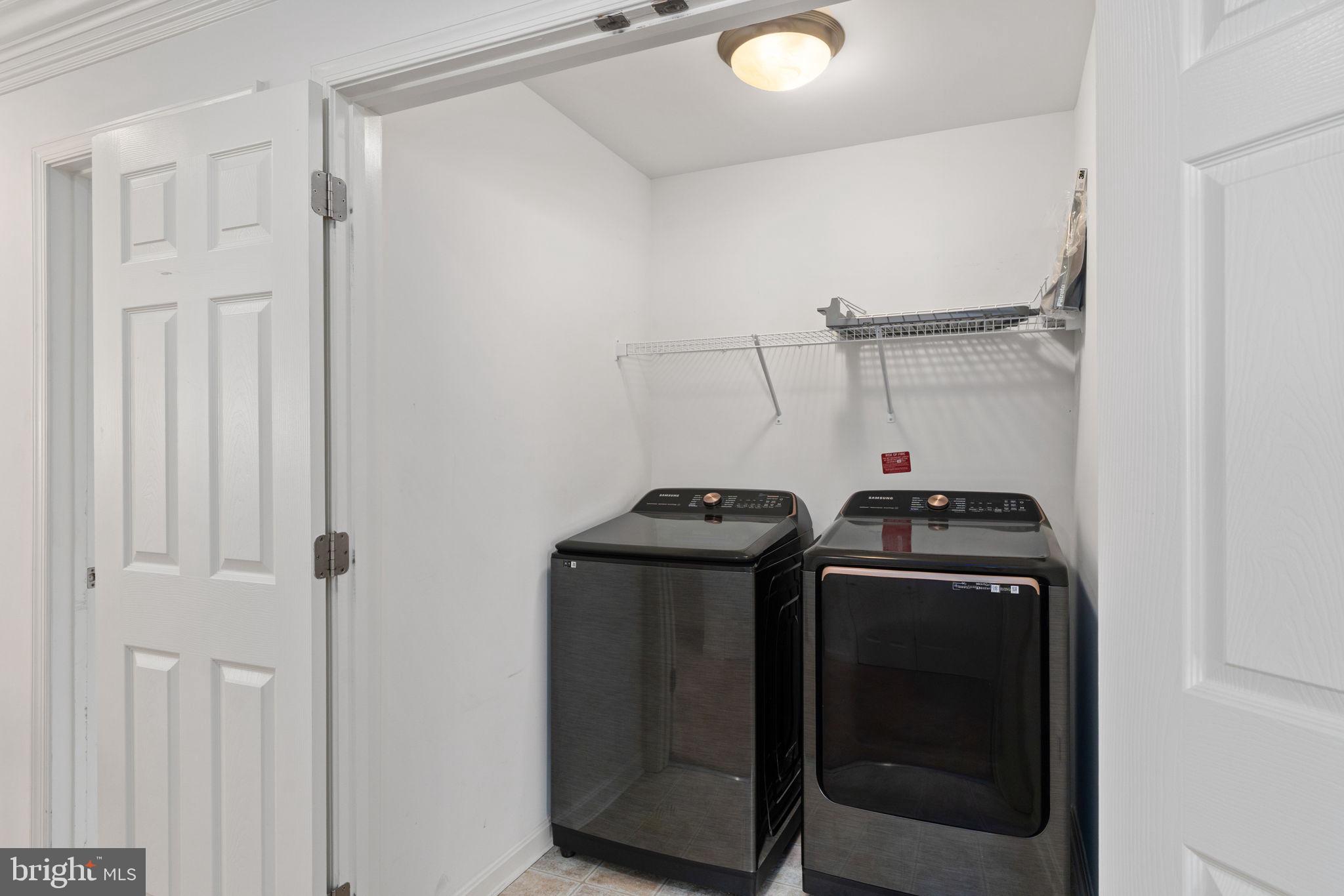 LEES PARKE - Residential