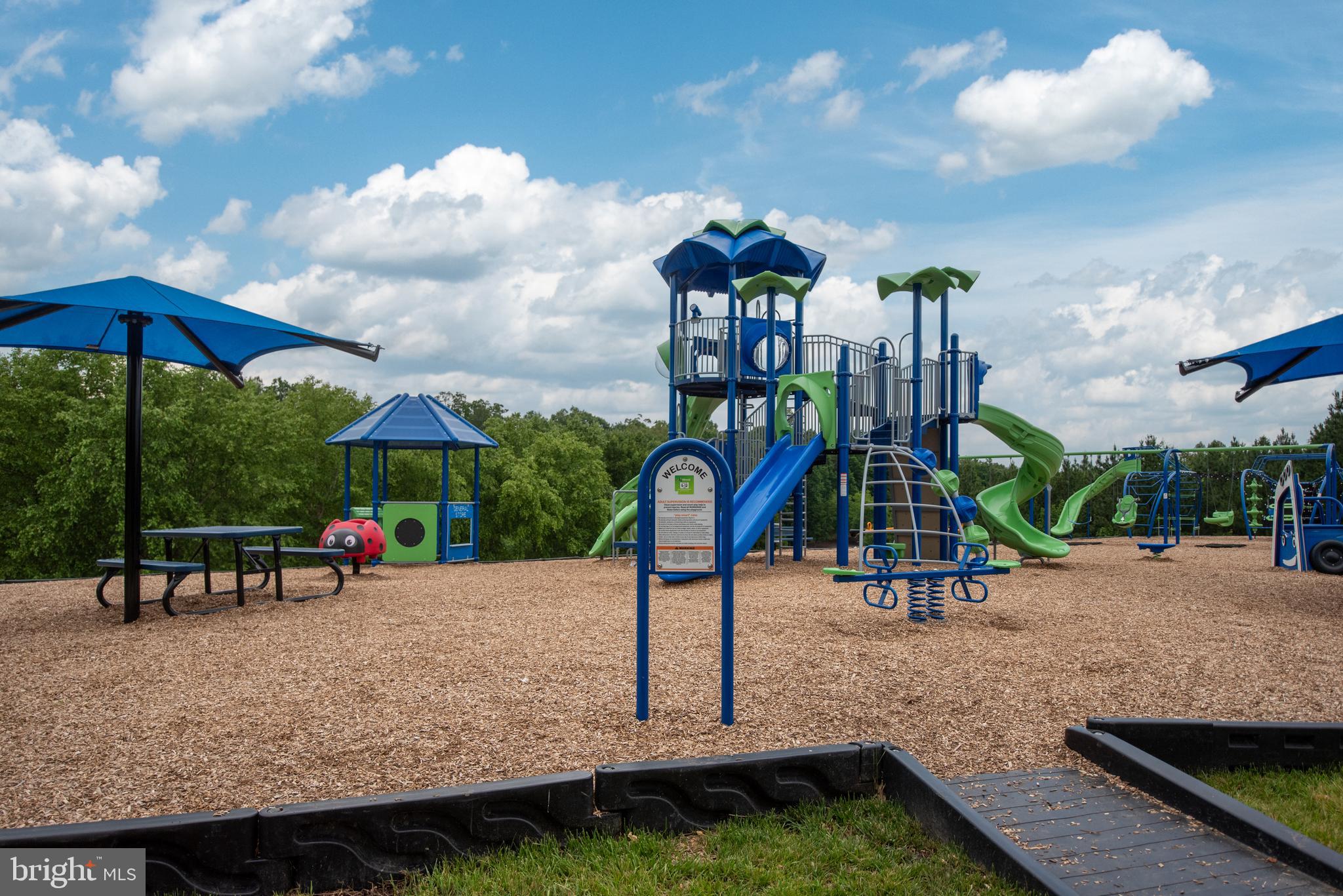 LEES PARKE - Residential