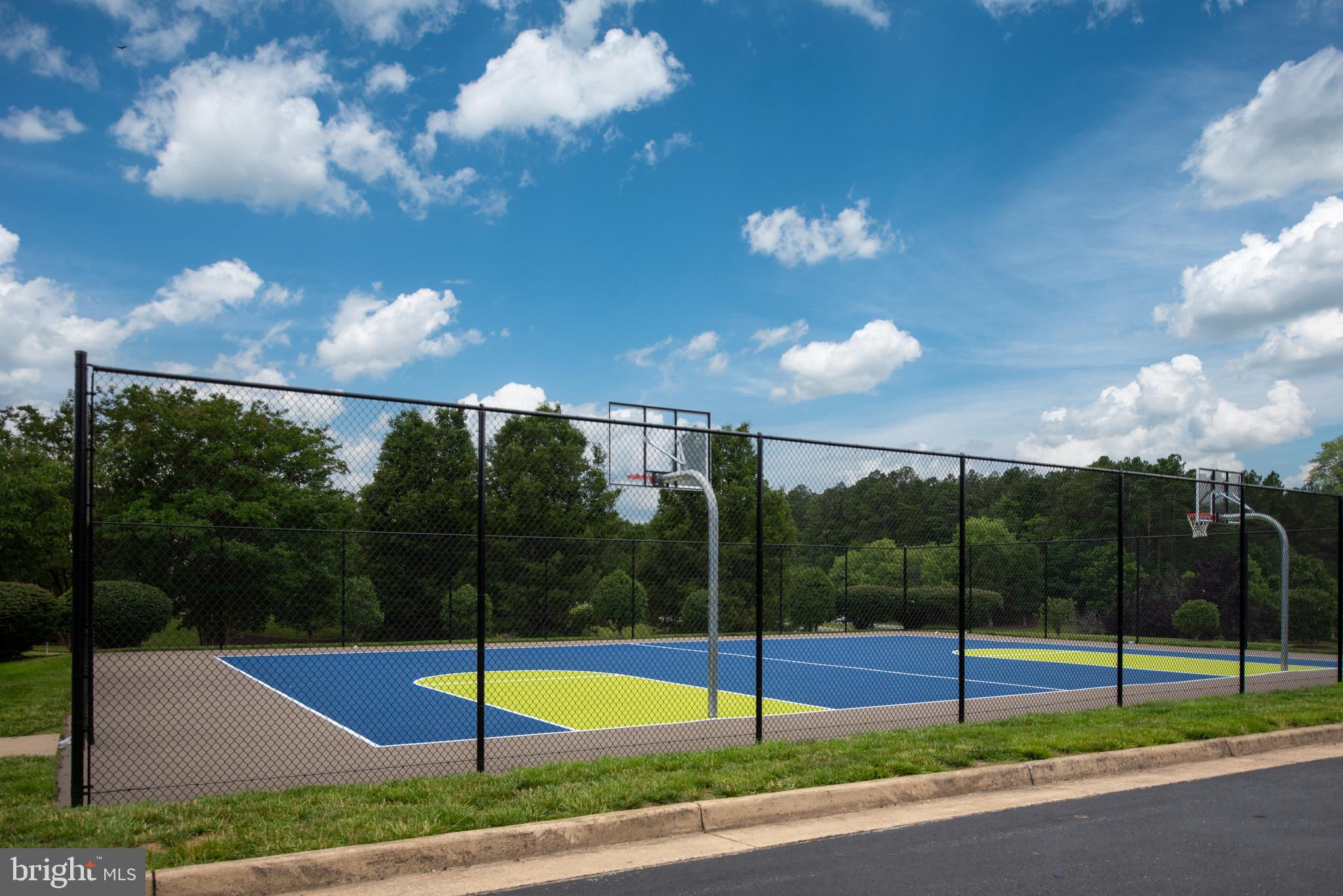 LEES PARKE - Residential