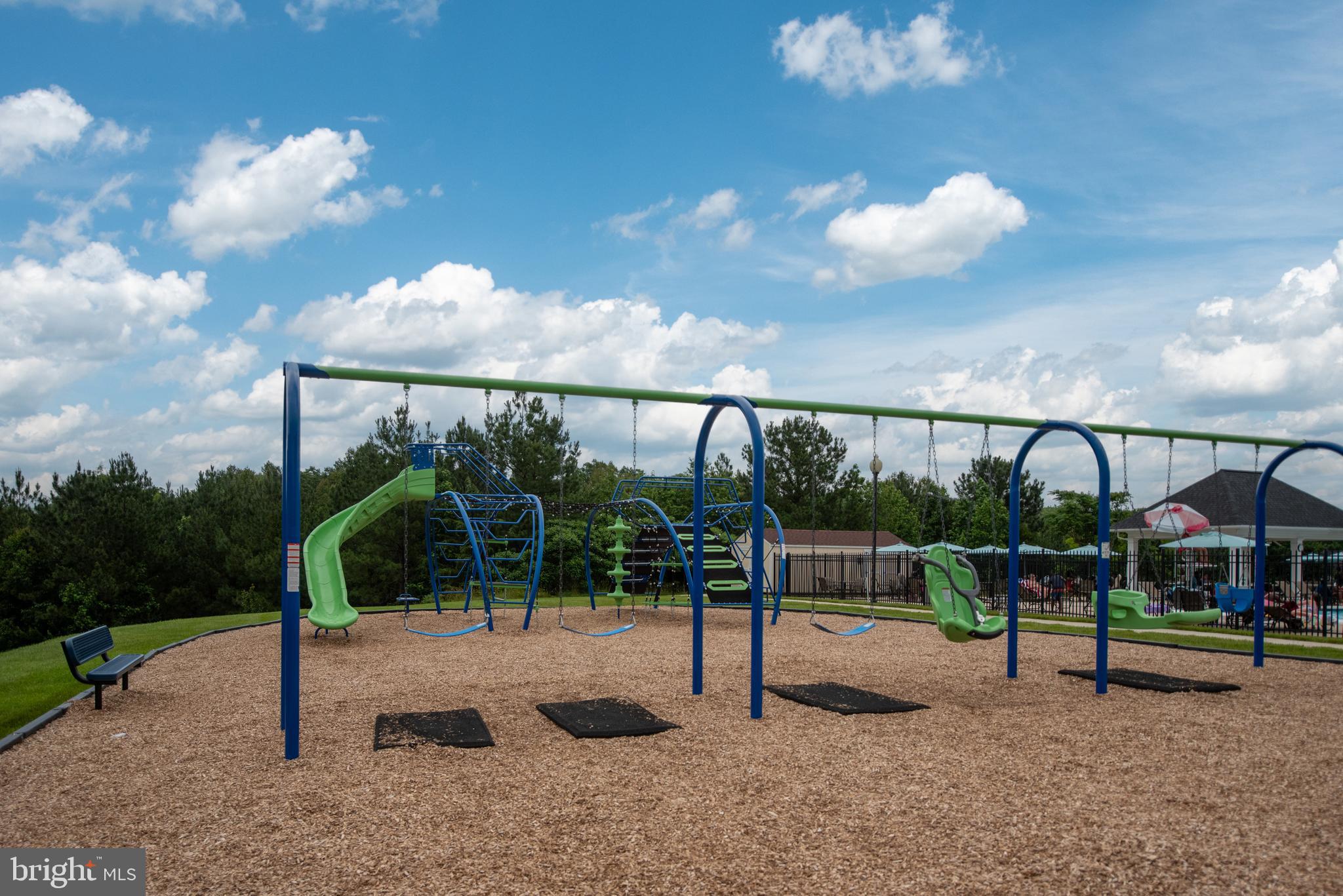 LEES PARKE - Residential