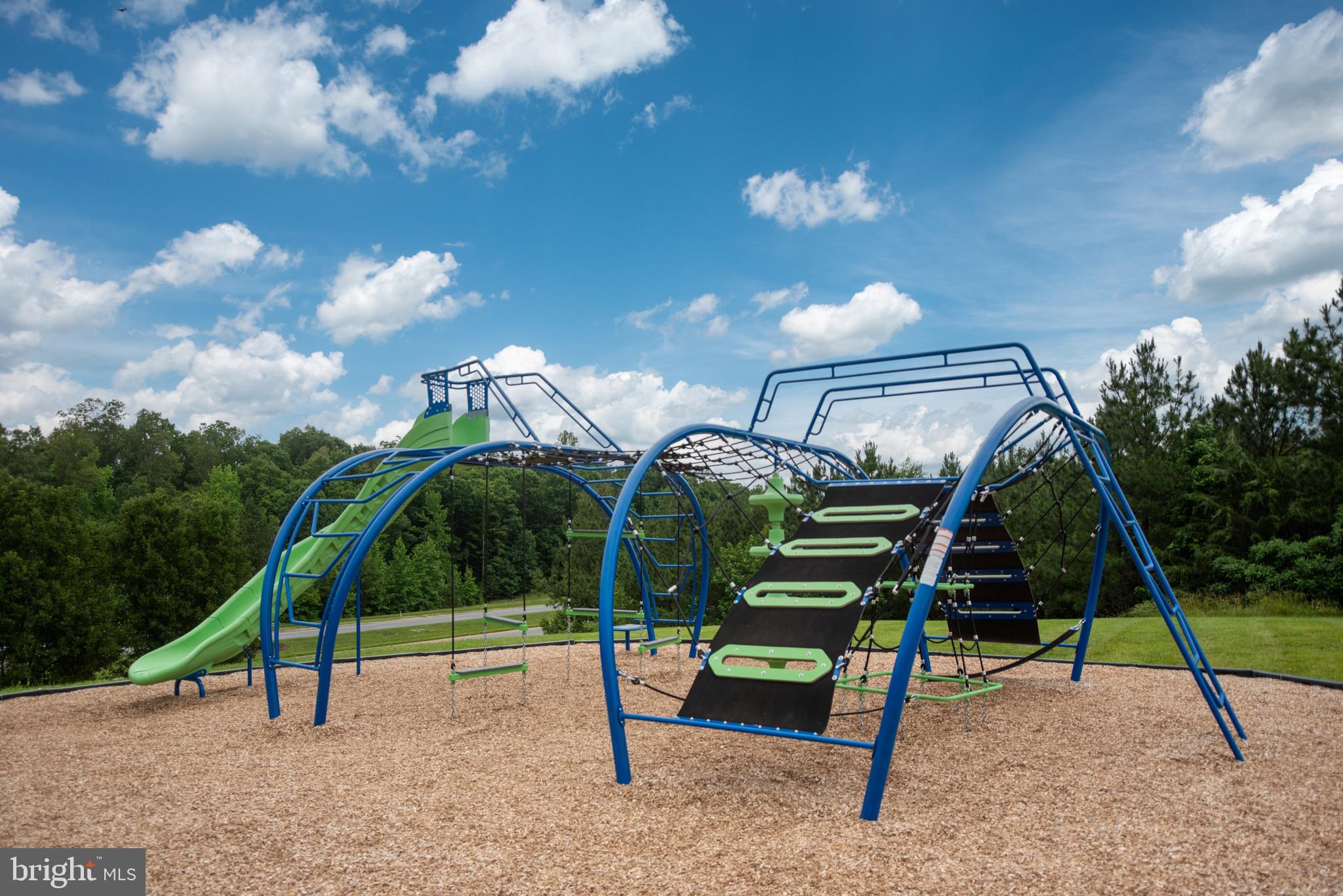 LEES PARKE - Residential