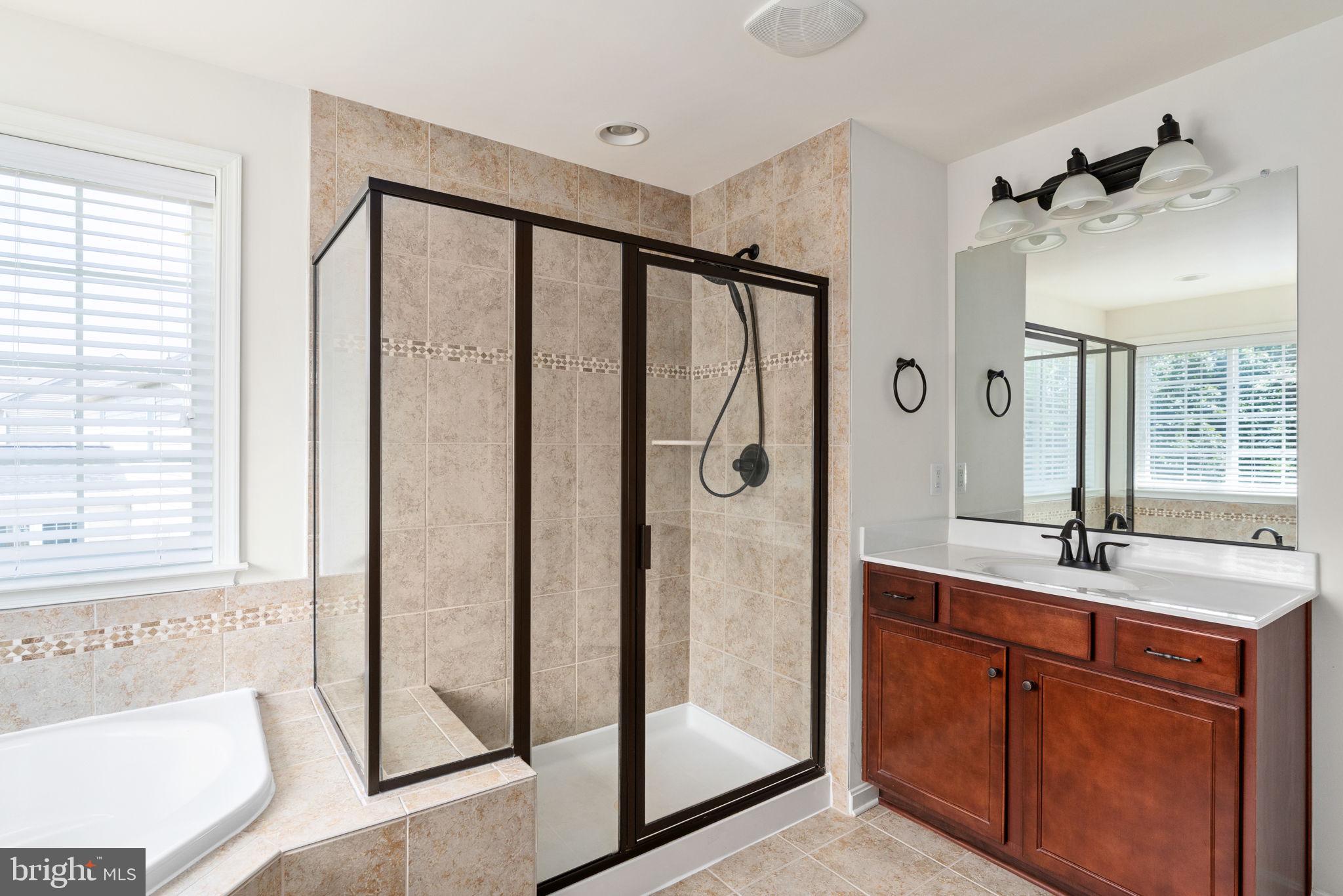 LEES PARKE - Residential