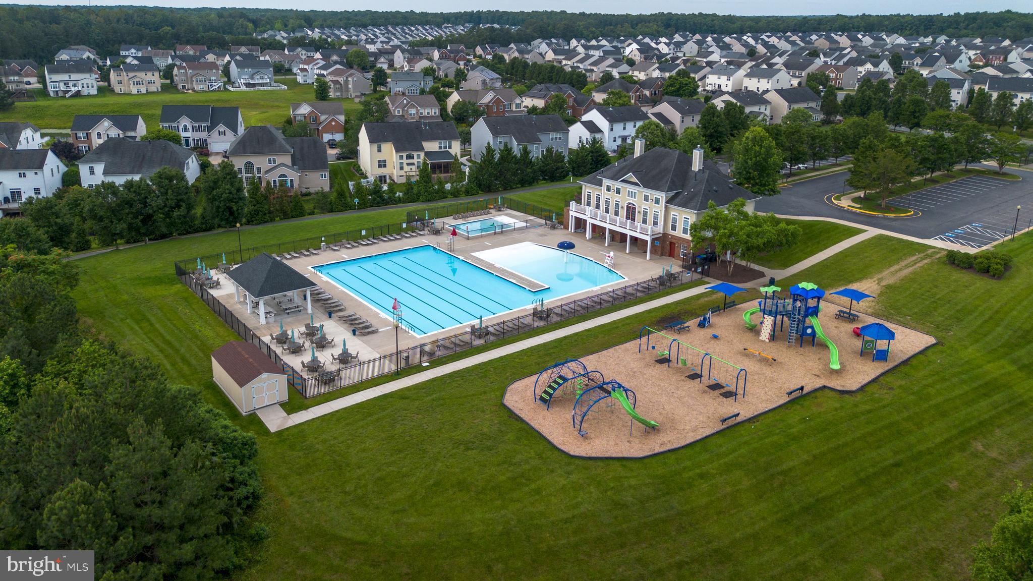 LEES PARKE - Residential