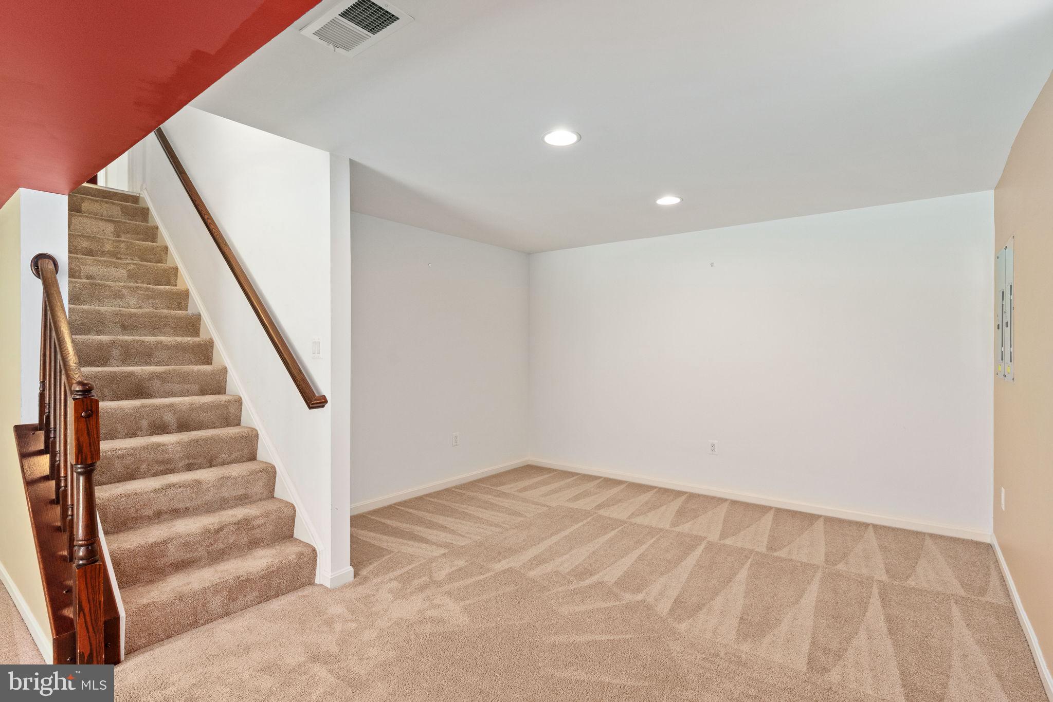 LEES PARKE - Residential