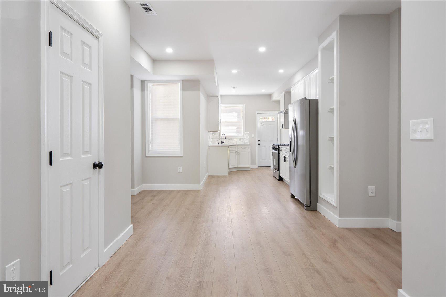 CLIFTON PARK - Residential