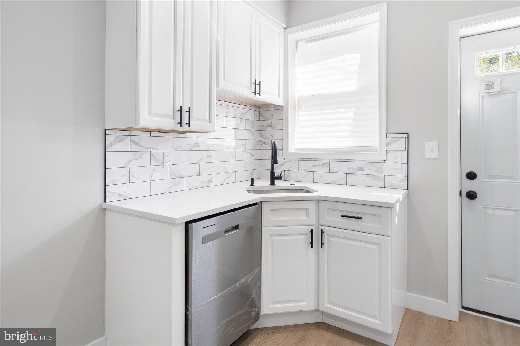 CLIFTON PARK - Residential