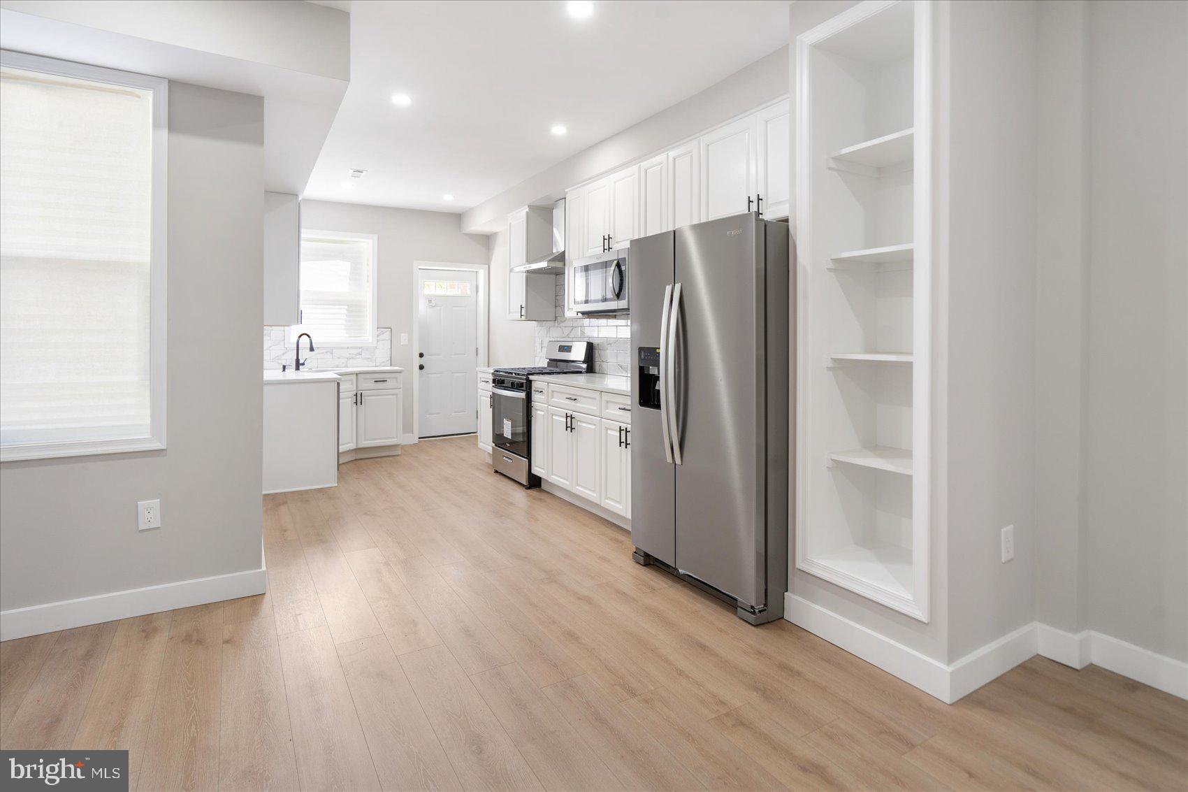 CLIFTON PARK - Residential