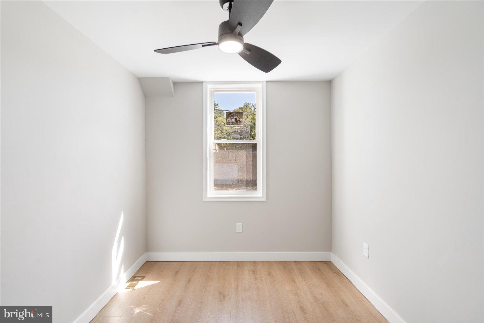 CLIFTON PARK - Residential