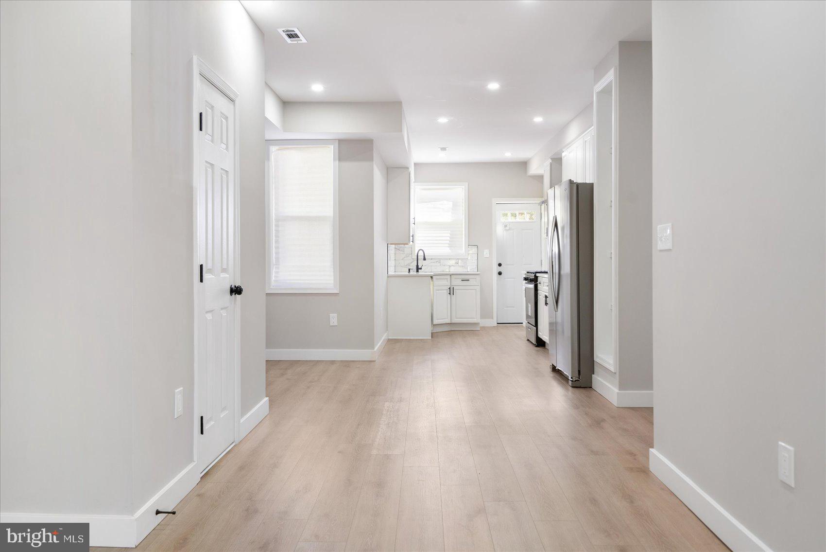 CLIFTON PARK - Residential