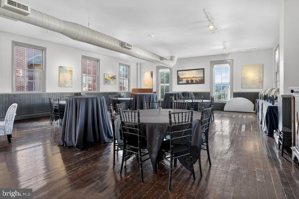 COLUMBIA BOROUGH - Residential