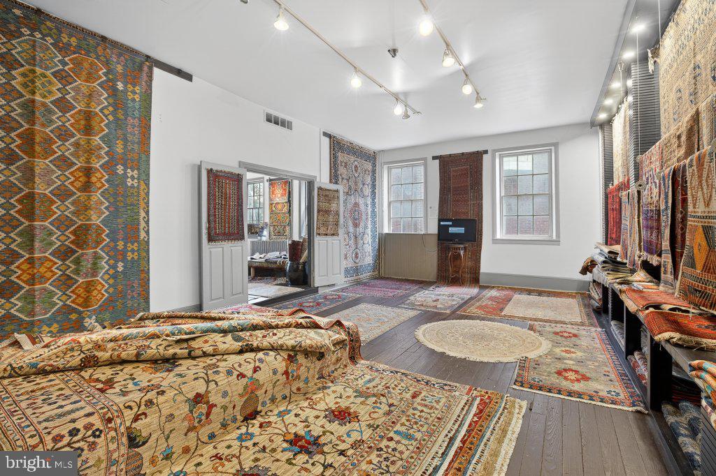 COLUMBIA BOROUGH - Residential