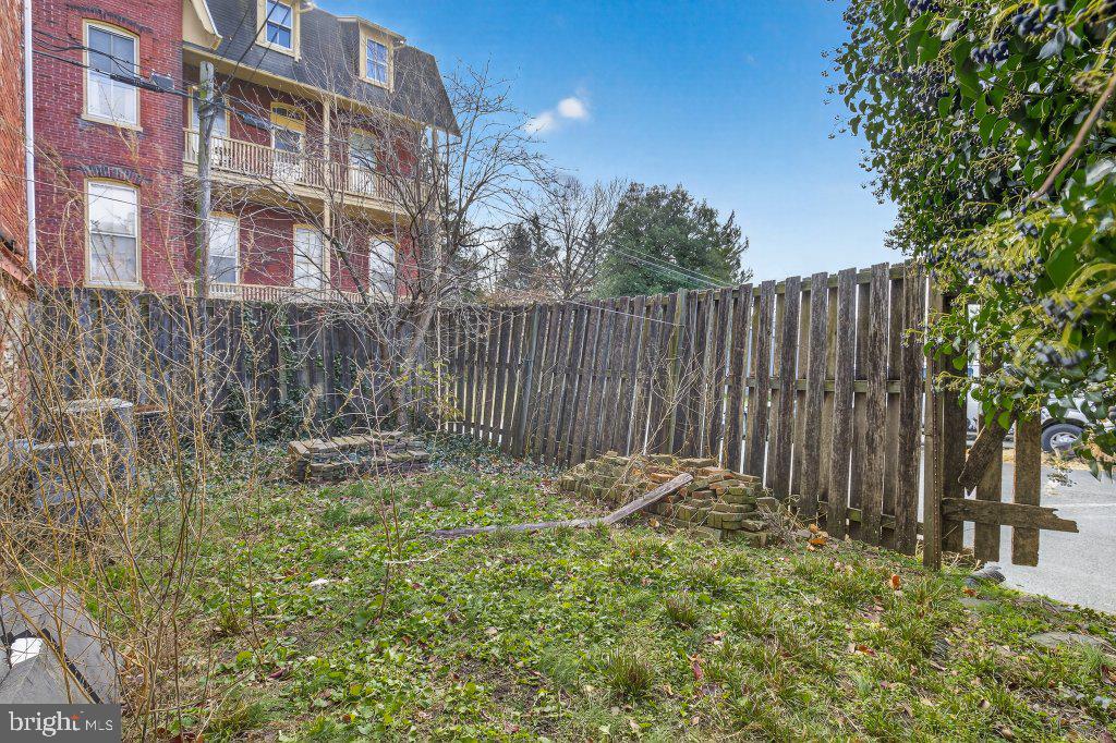 COLUMBIA BOROUGH - Residential